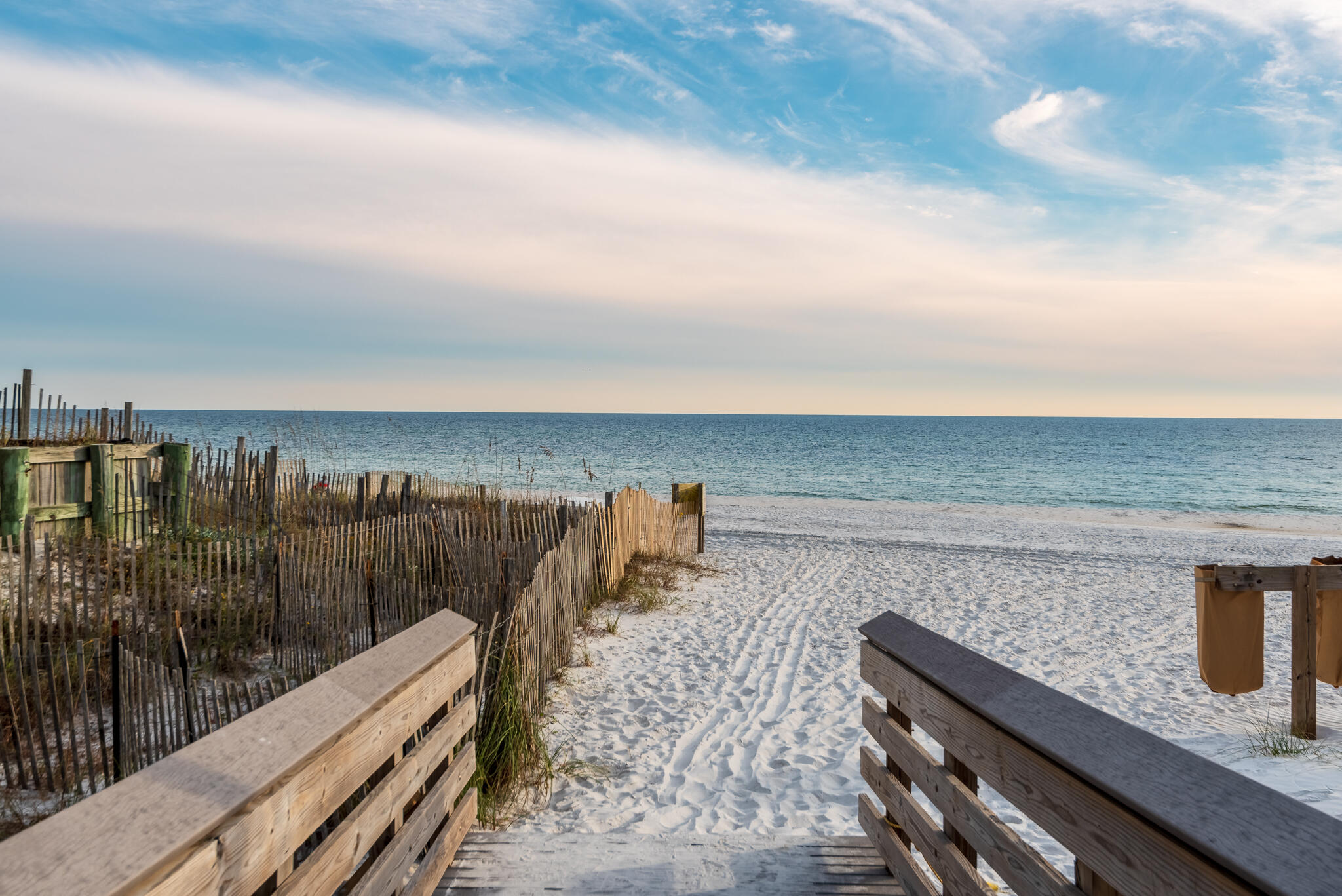 BEACHSIDE VILLAS CONDO - Residential