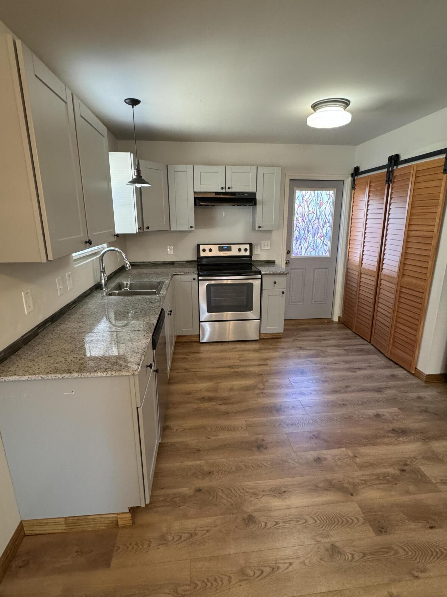 NAVARRE FIRST ADD - Residential