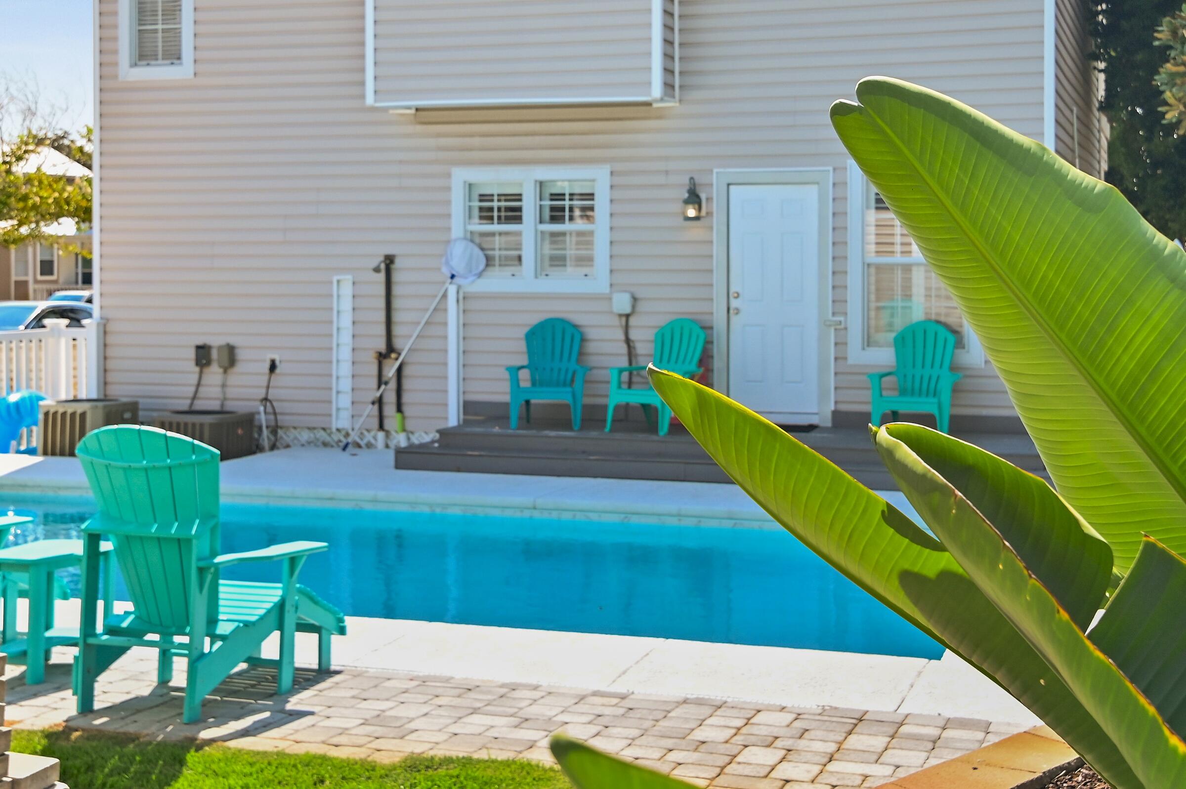 CRYSTAL BEACH - Residential