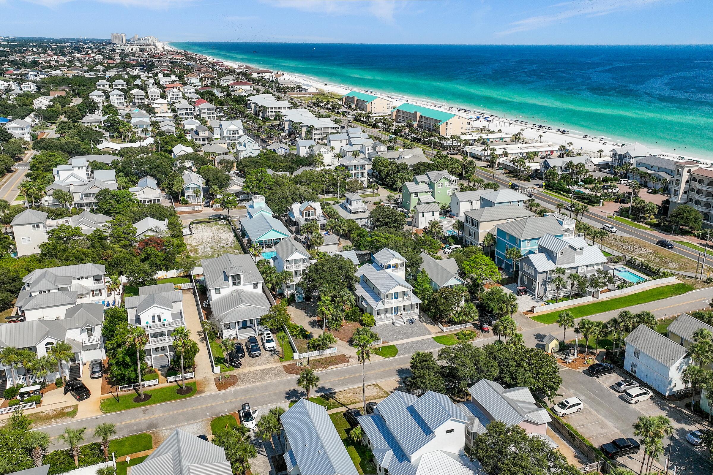 CRYSTAL BEACH - Residential