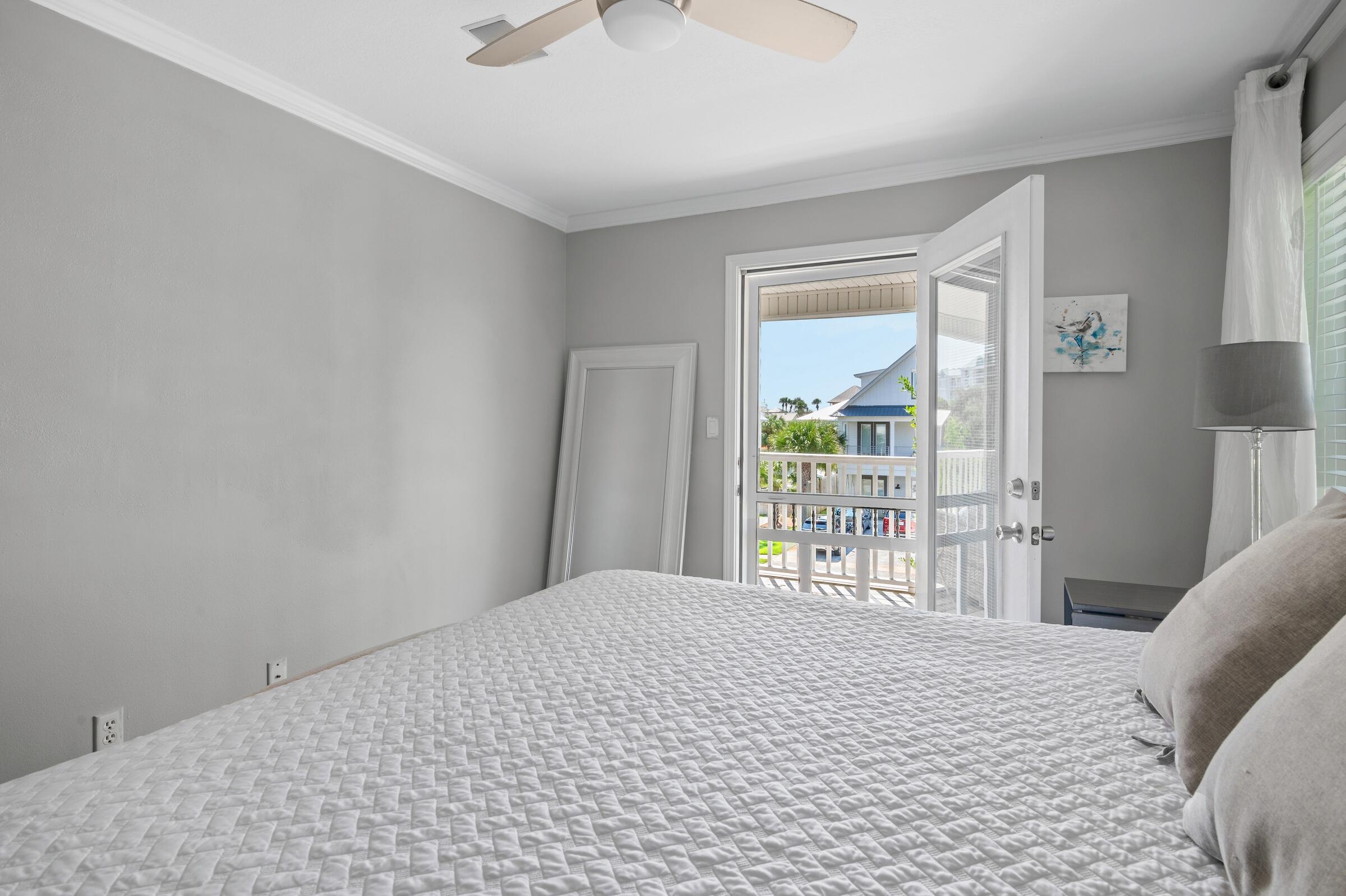 CRYSTAL BEACH - Residential