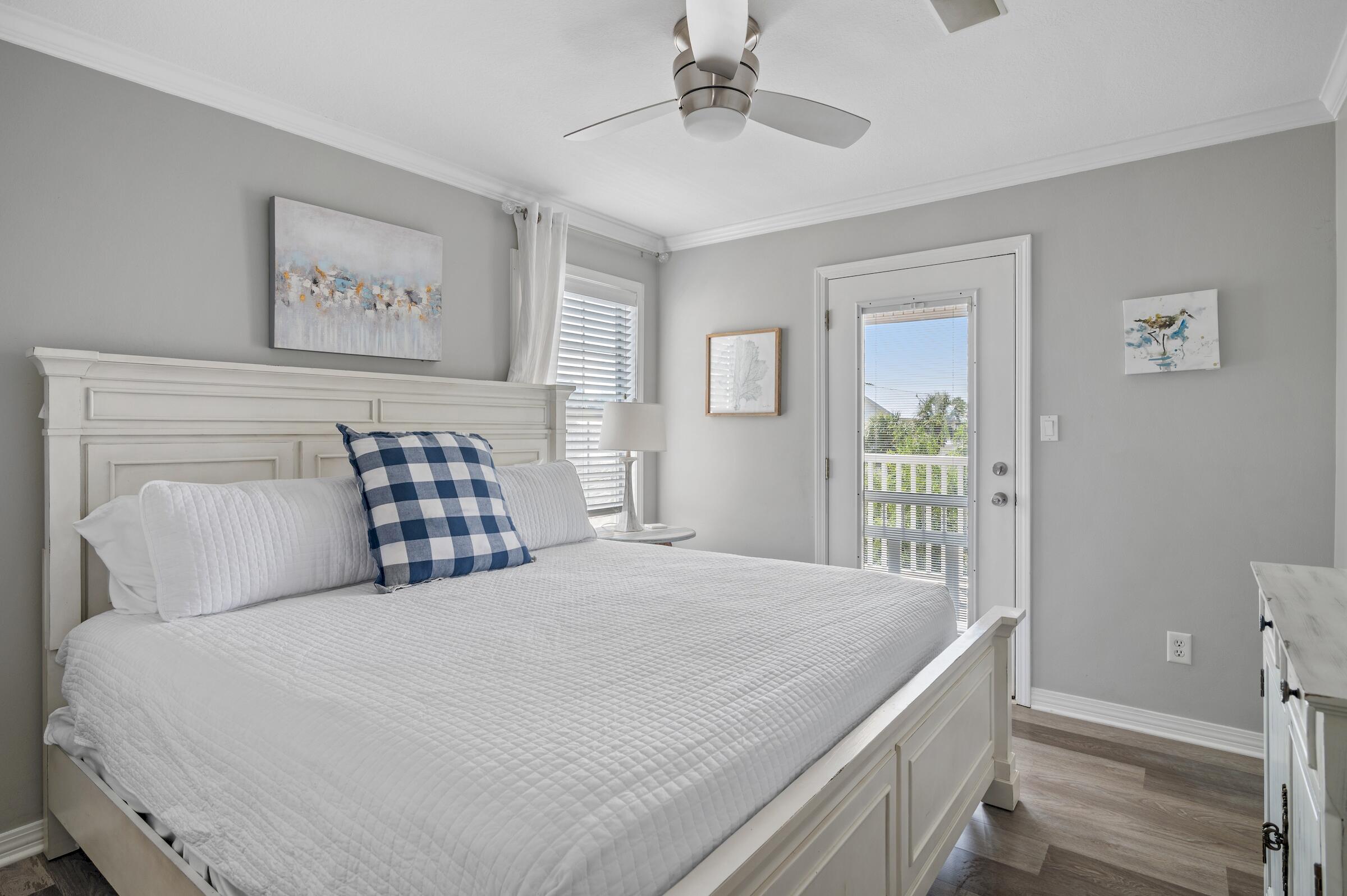 CRYSTAL BEACH - Residential