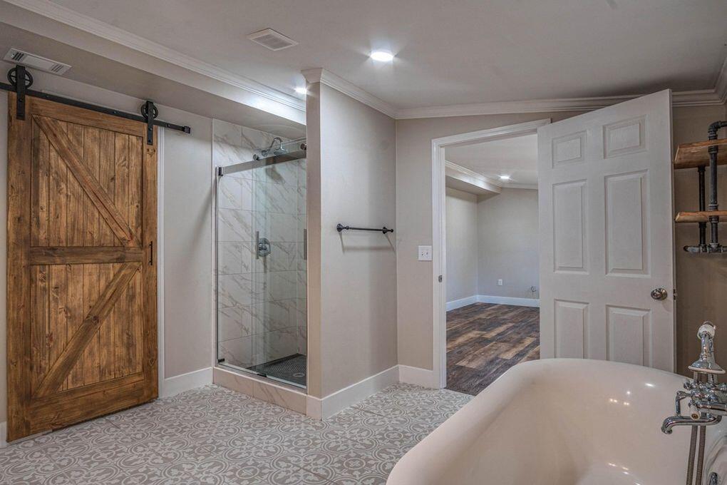 CAROL ANNE MANOR - Residential Lease