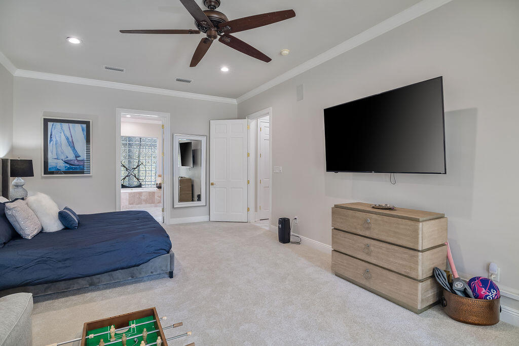 BURNT PINE - Residential