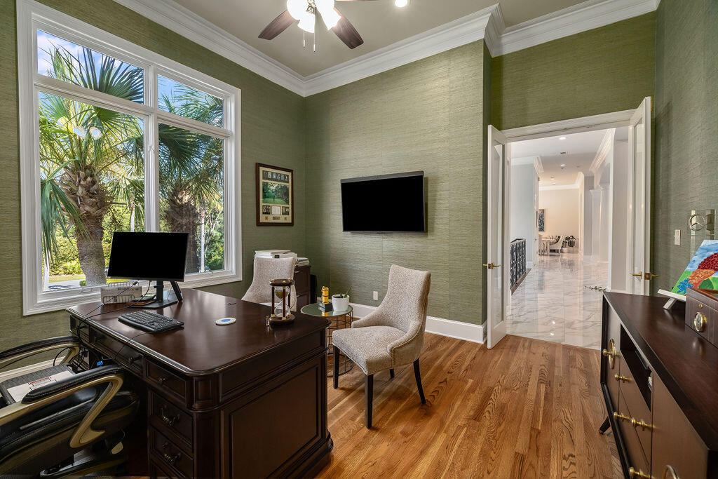BURNT PINE - Residential
