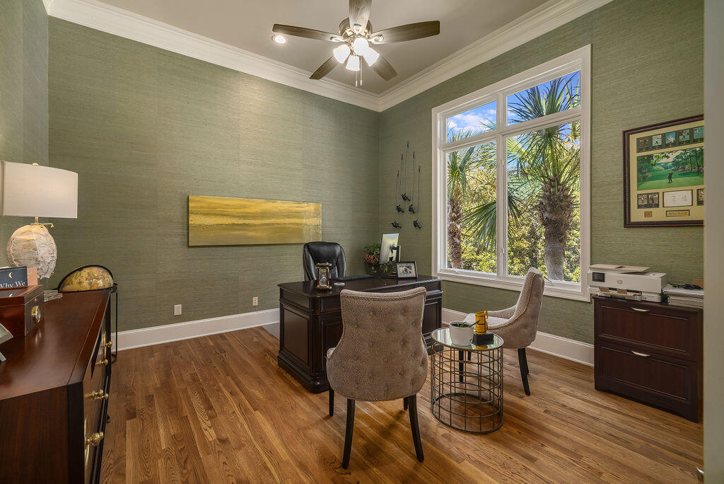 BURNT PINE - Residential