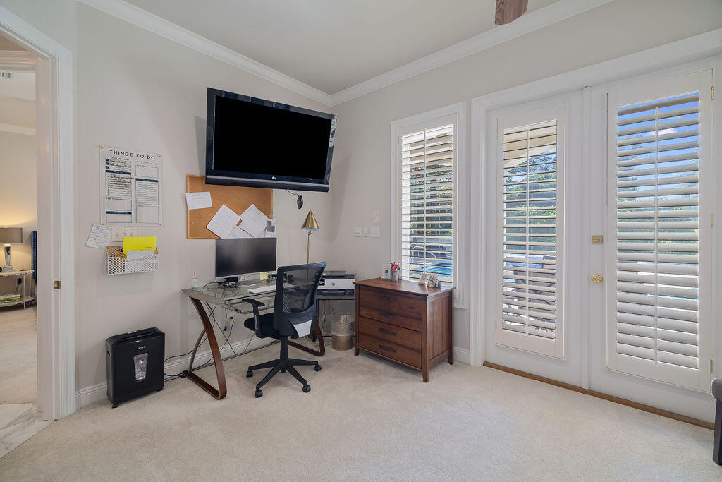 BURNT PINE - Residential