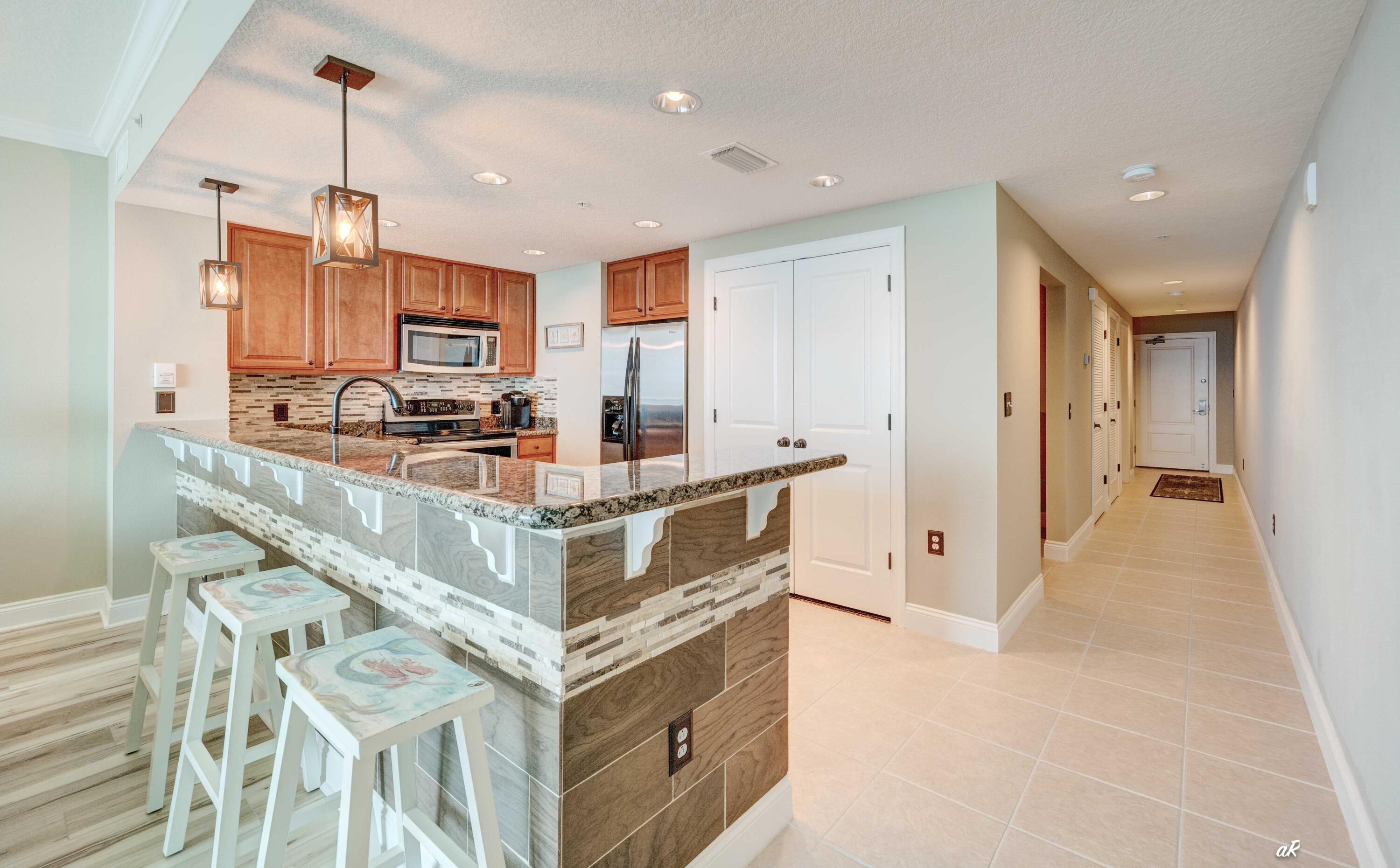 PALAZZO CONDOMINIUM - Residential