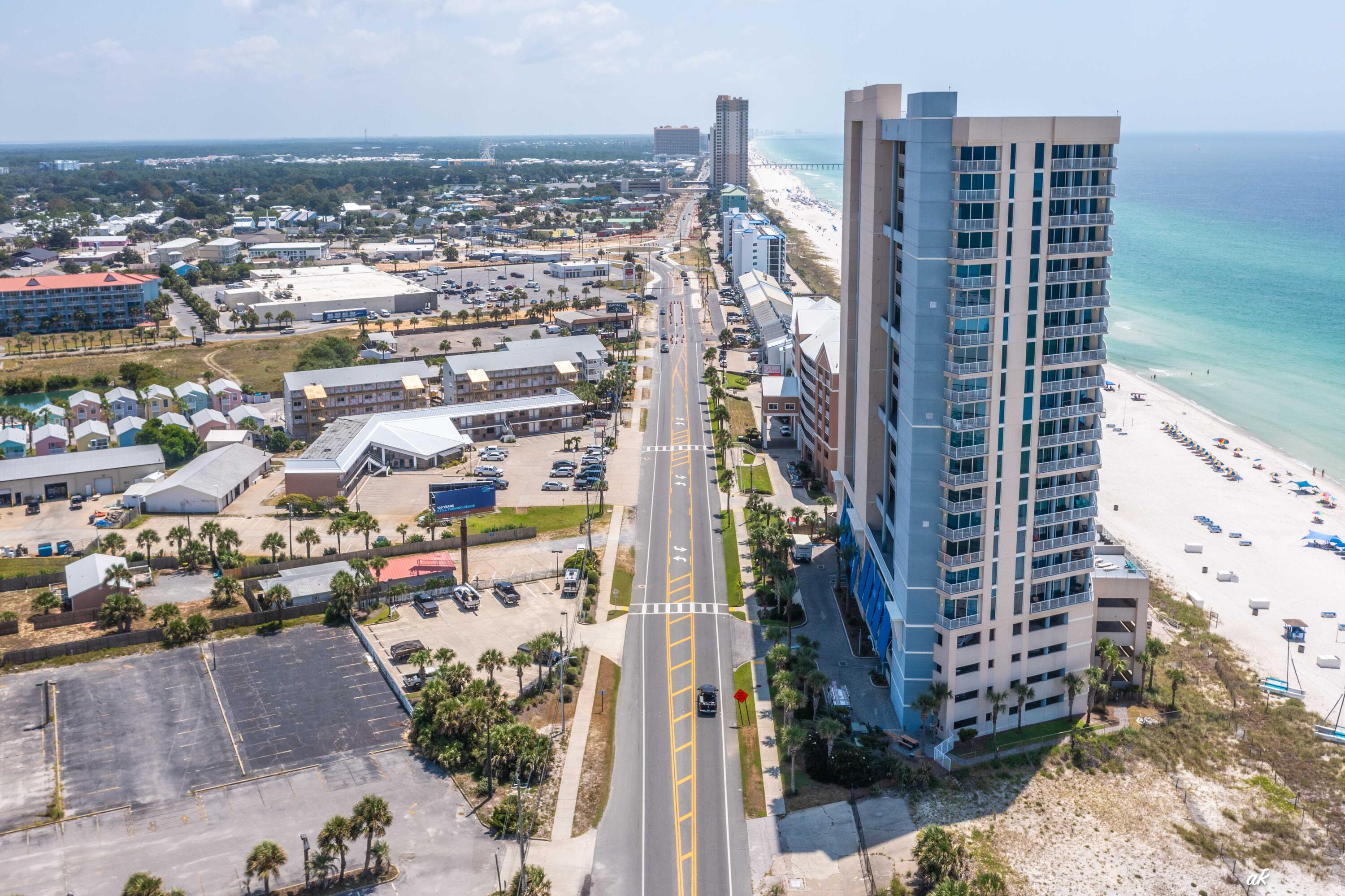 PALAZZO CONDOMINIUM - Residential