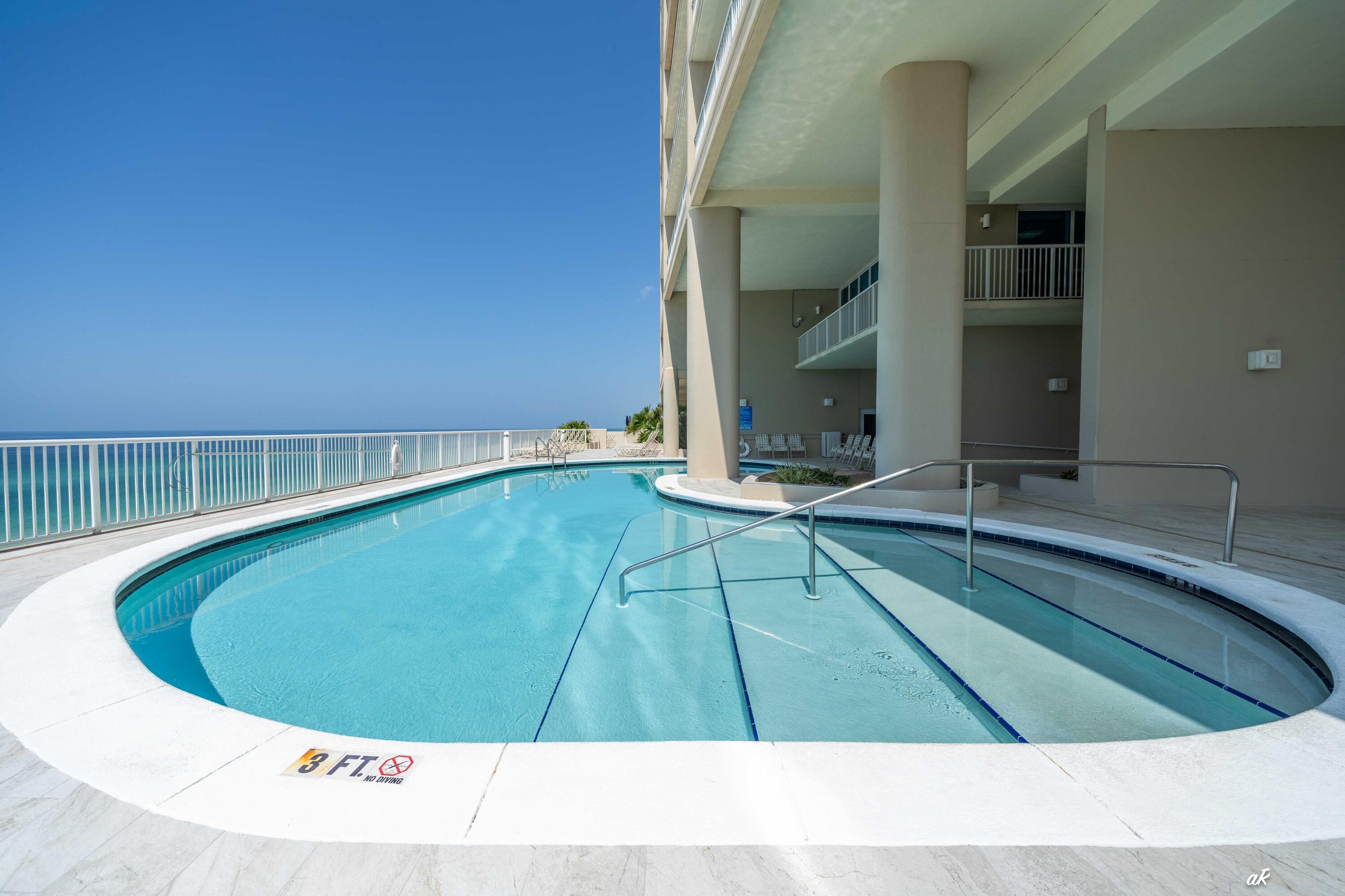 PALAZZO CONDOMINIUM - Residential