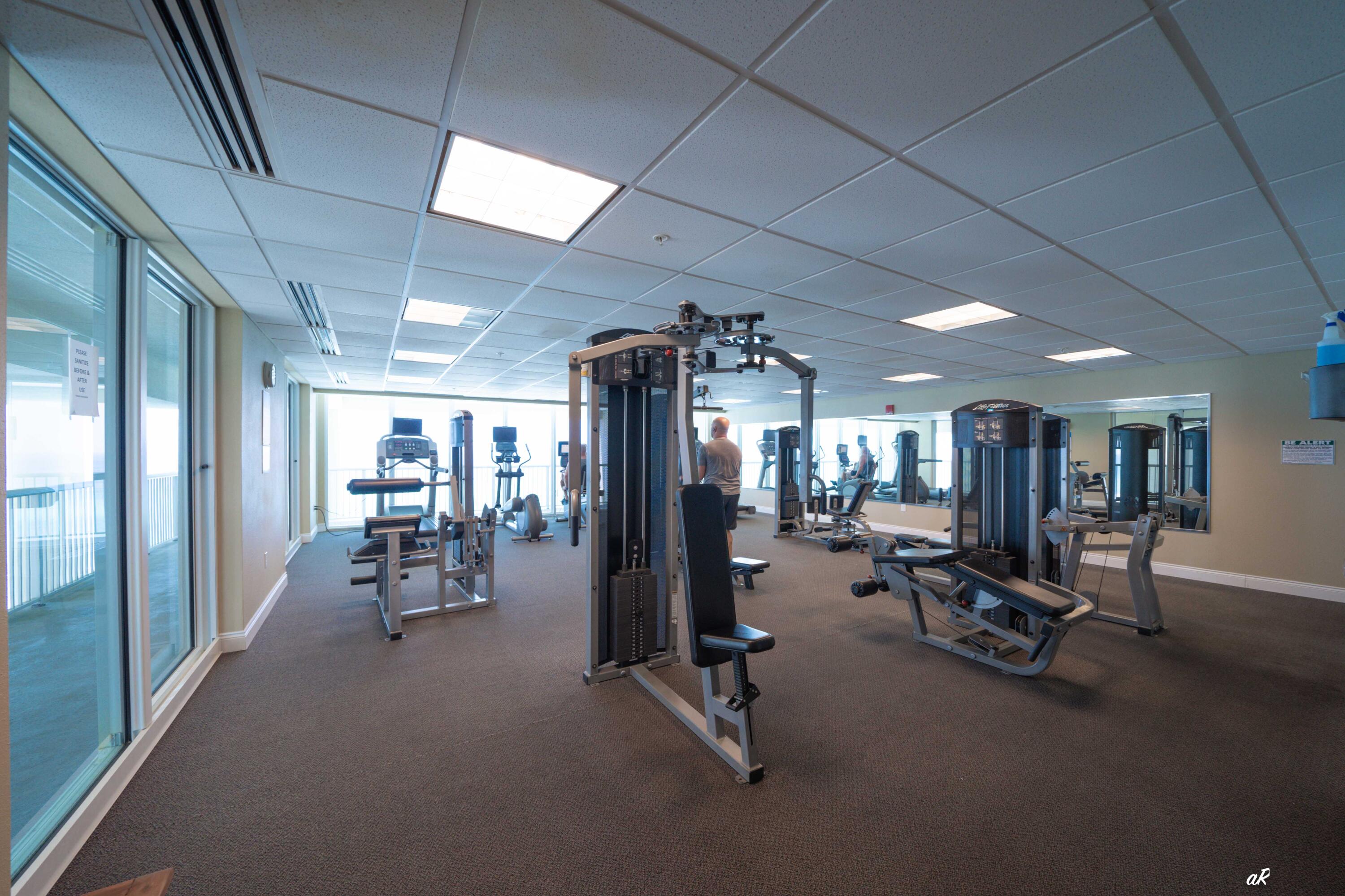 PALAZZO CONDOMINIUM - Residential