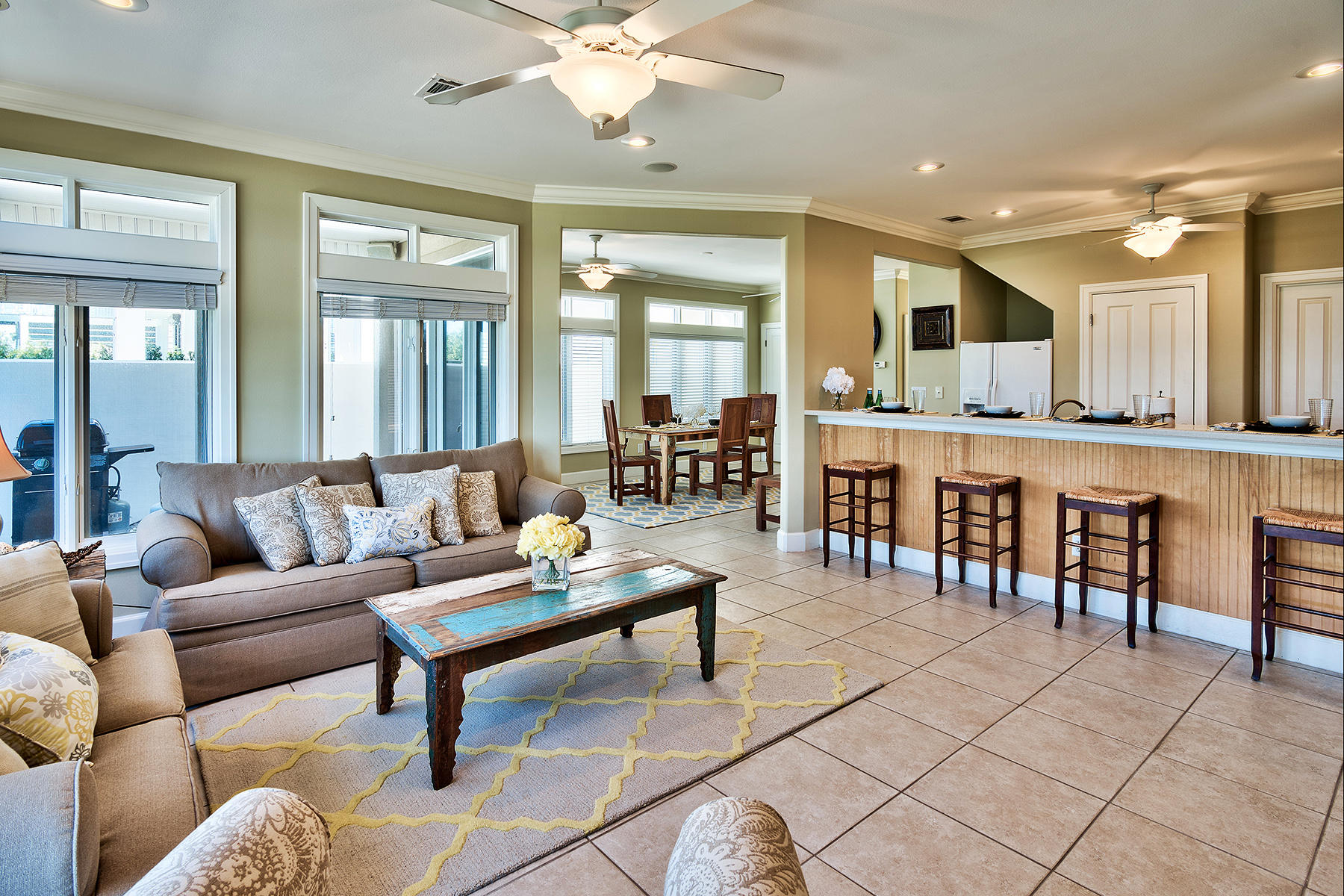 WATER'S EDGE - Residential