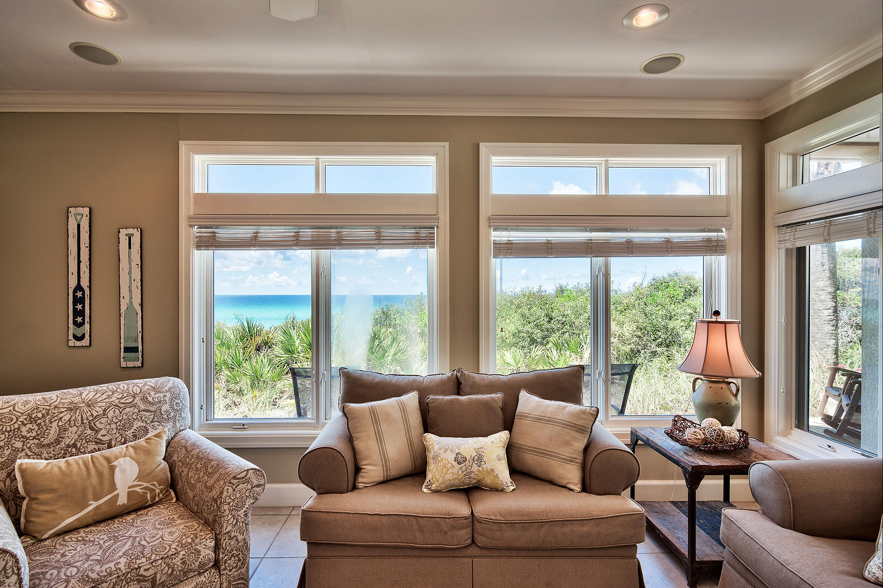 WATER'S EDGE - Residential