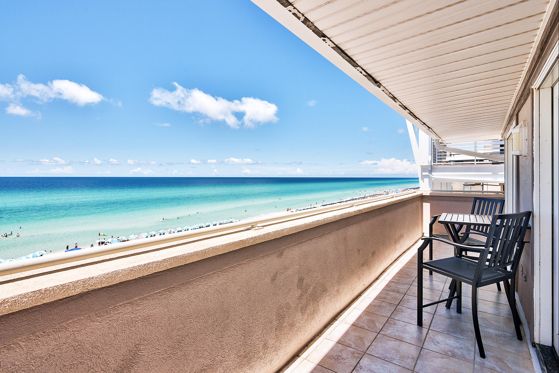 WATER'S EDGE - Residential