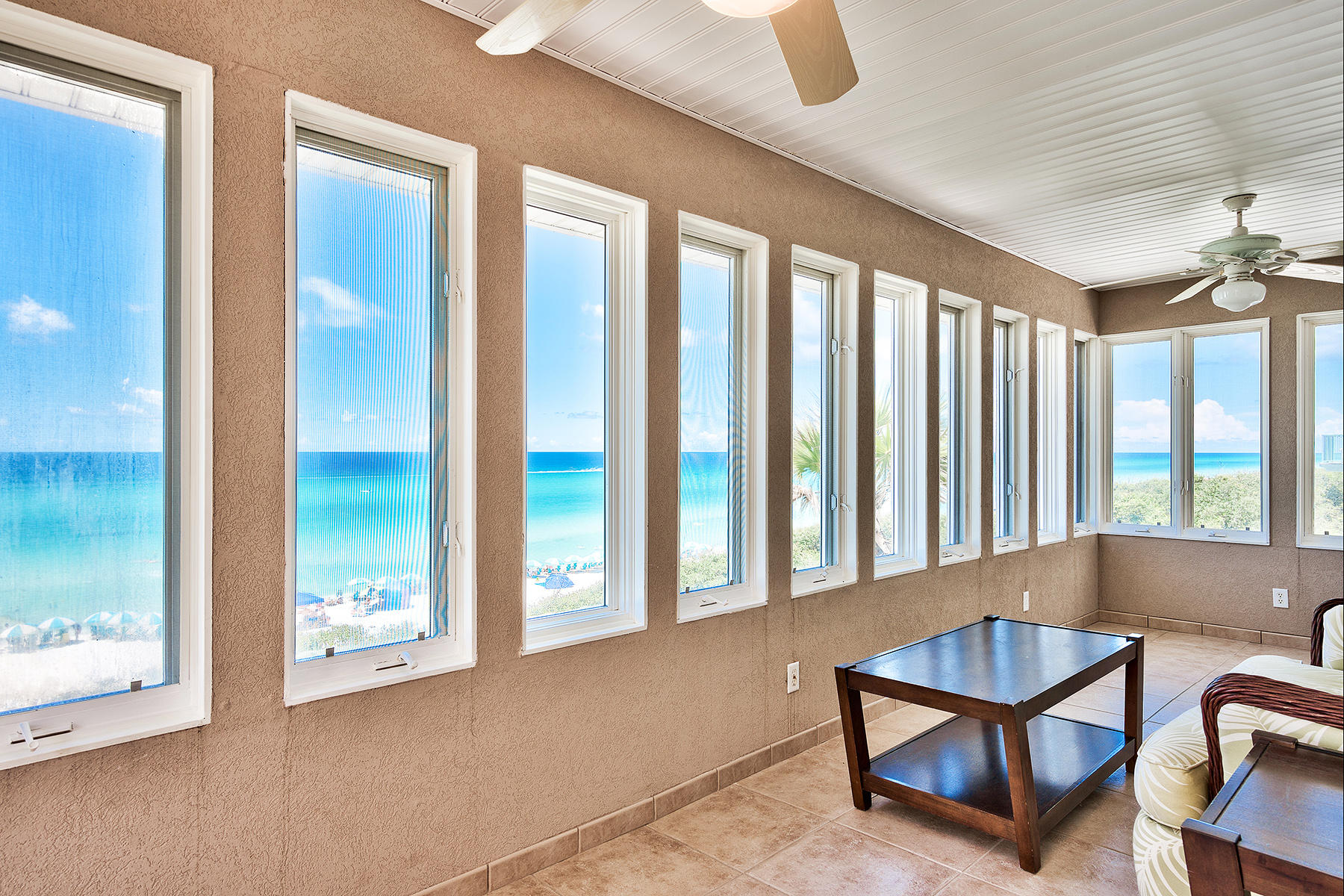 WATER'S EDGE - Residential