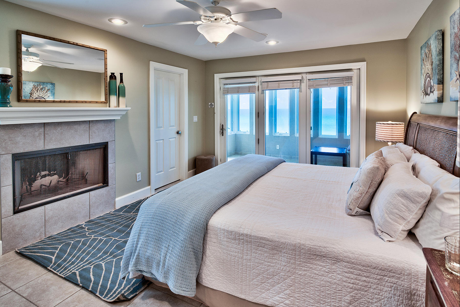 WATER'S EDGE - Residential