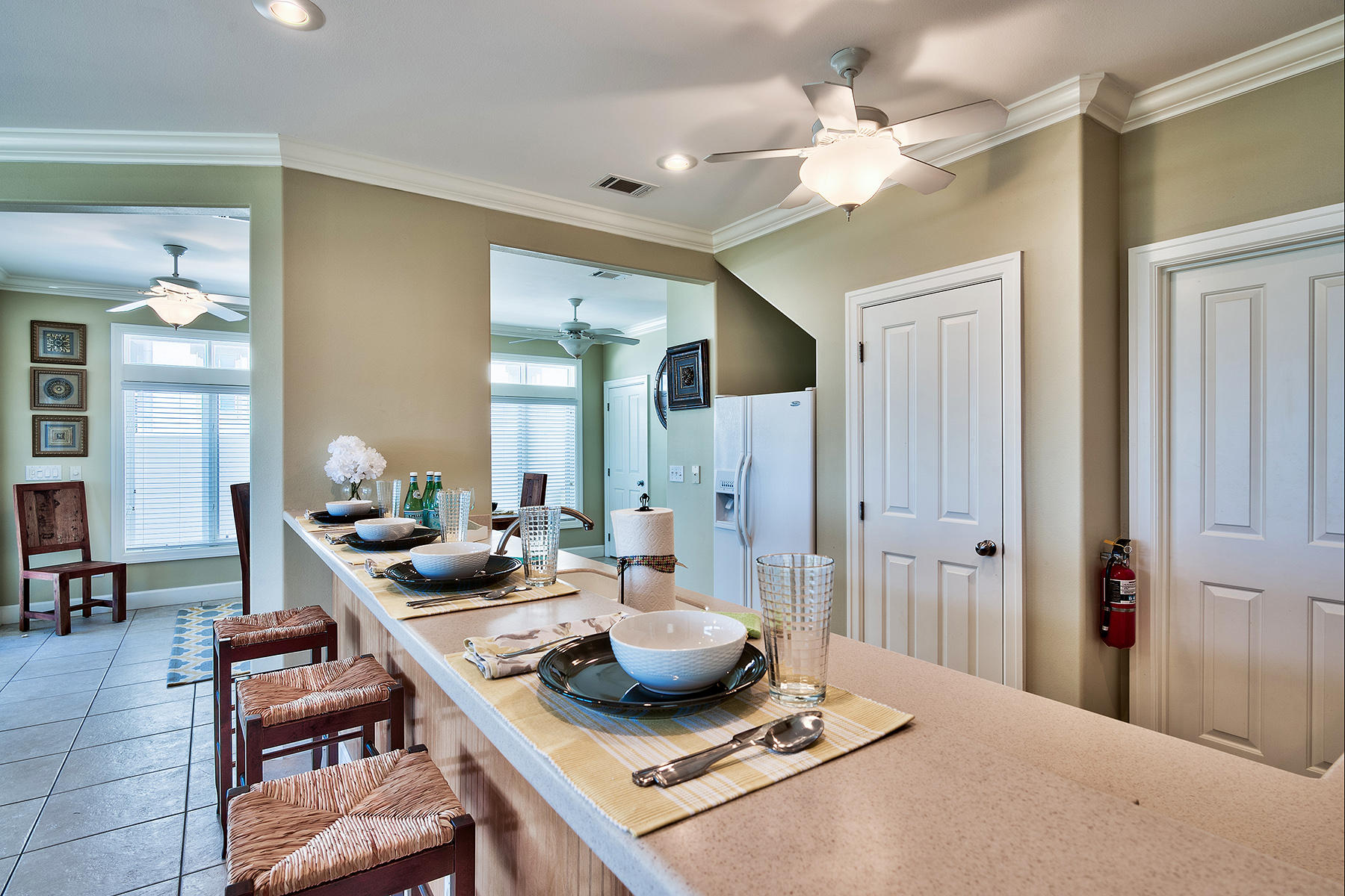 WATER'S EDGE - Residential