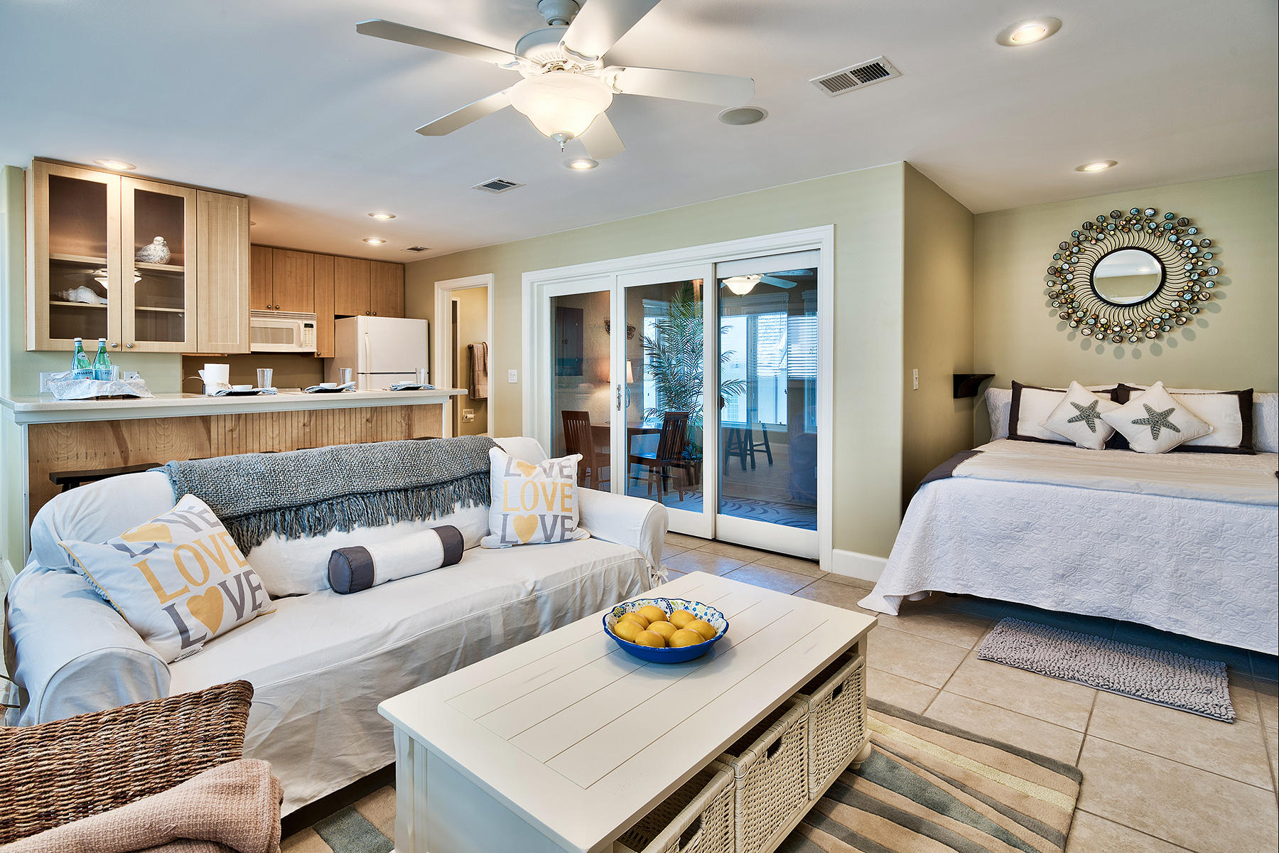 WATER'S EDGE - Residential