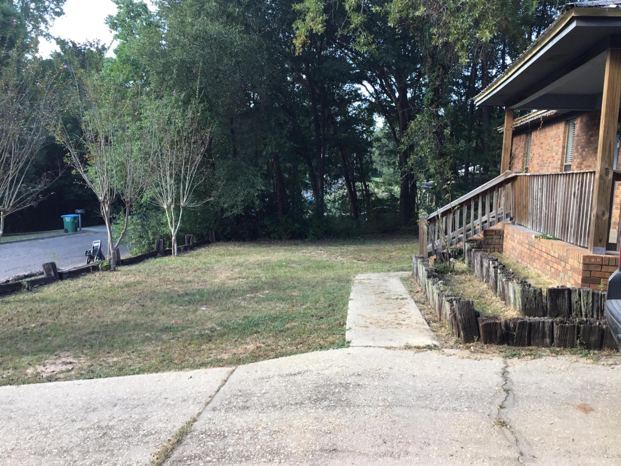 CRESTVIEW (231100.00)Brief Tax Description*JACK KENNEDY 1ST ADD LOTS 9, 10 & 11 BLK 6 - Residential