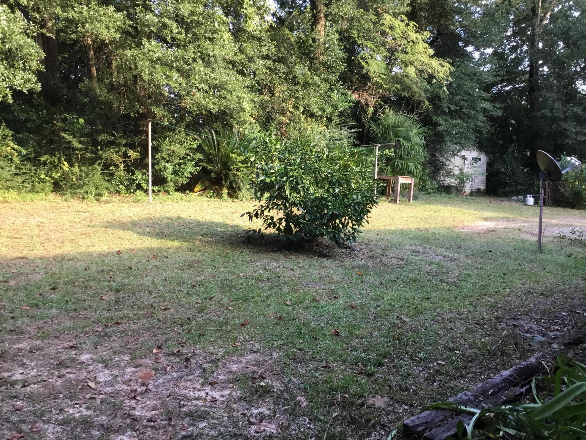 CRESTVIEW (231100.00)Brief Tax Description*JACK KENNEDY 1ST ADD LOTS 9, 10 & 11 BLK 6 - Residential