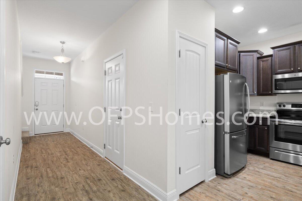 Iron Horse T/H - Residential Lease