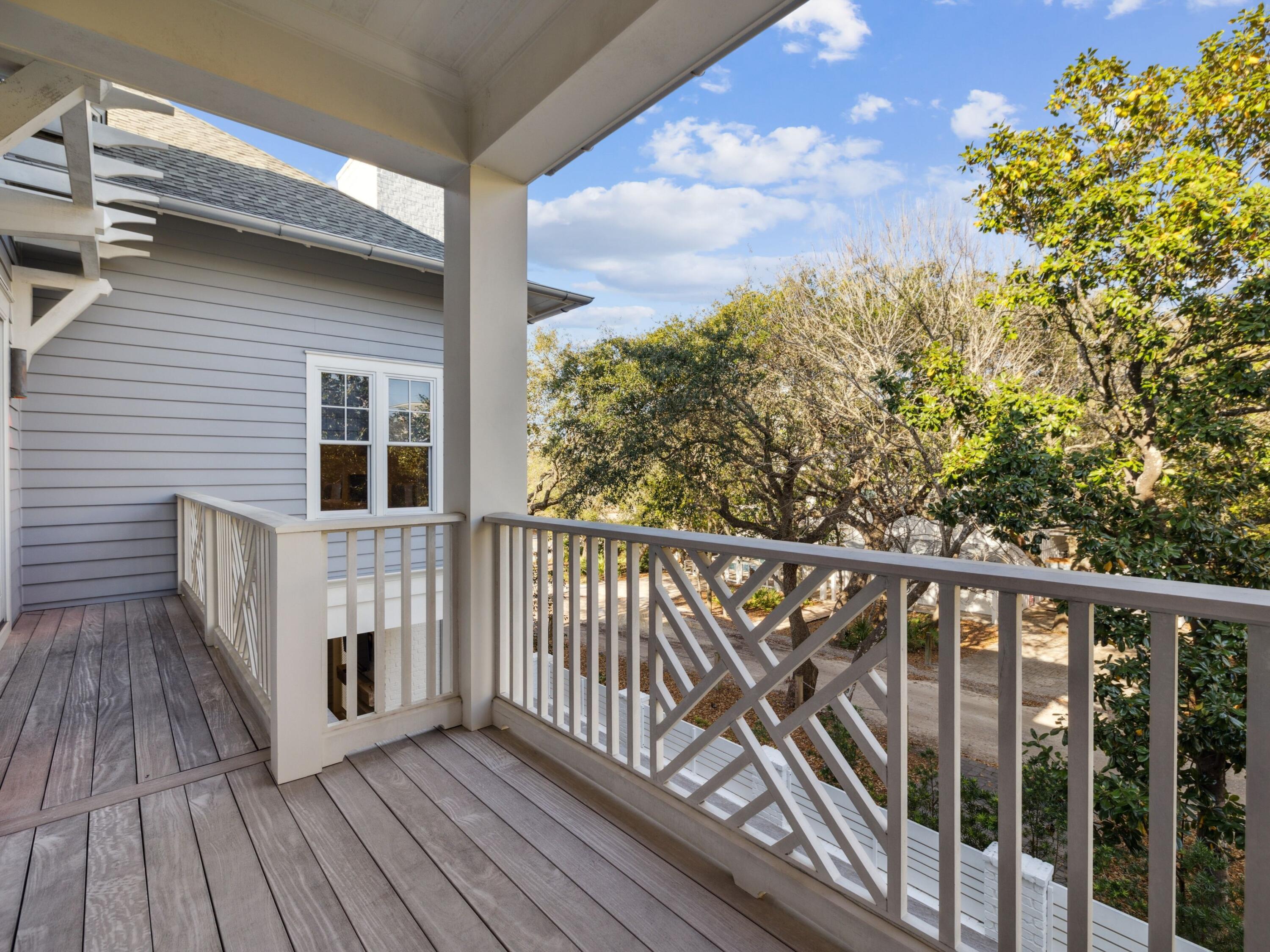 SEAGROVE 3RD ADDN - Residential