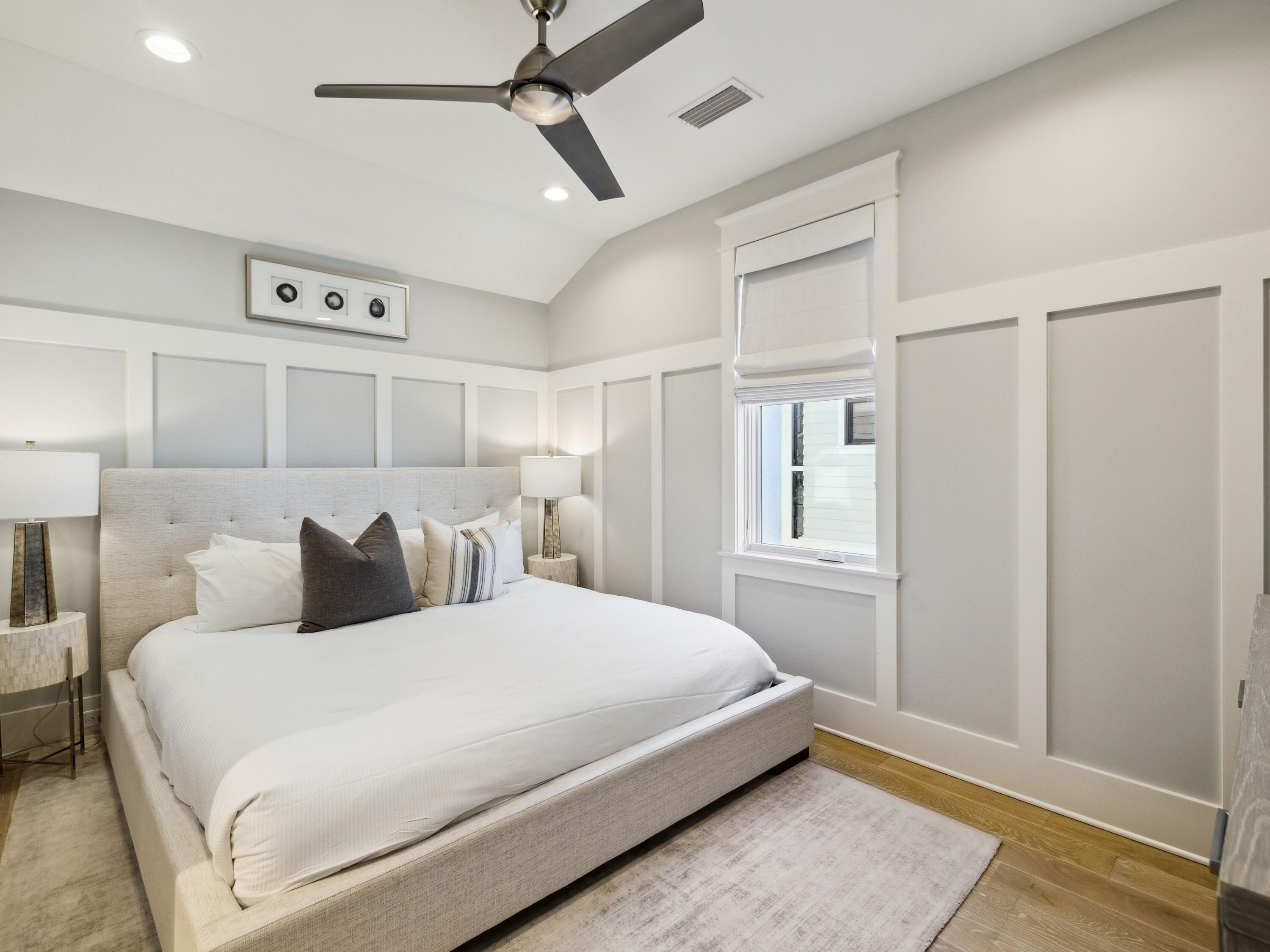 SEAGROVE 3RD ADDN - Residential