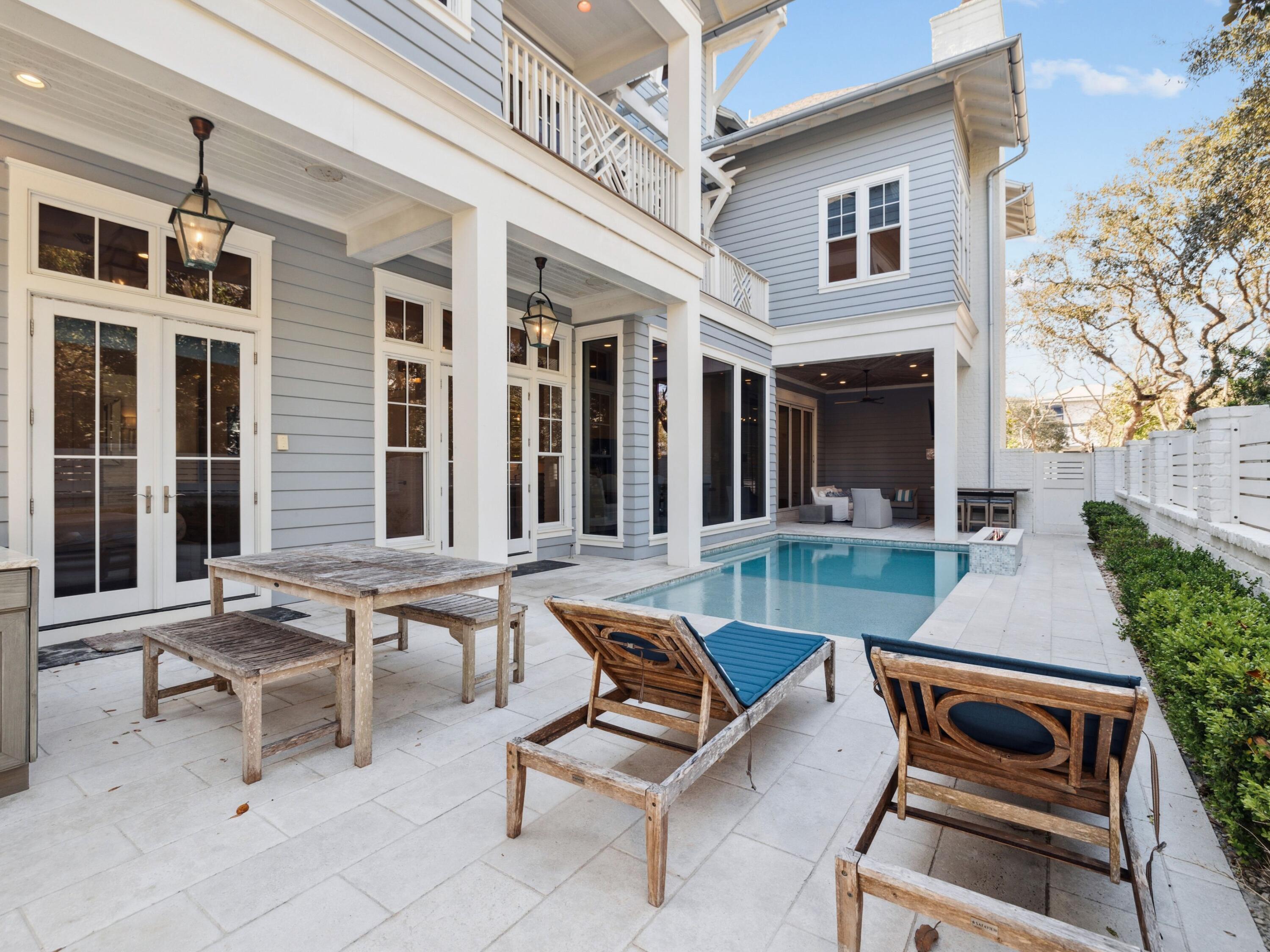 SEAGROVE 3RD ADDN - Residential