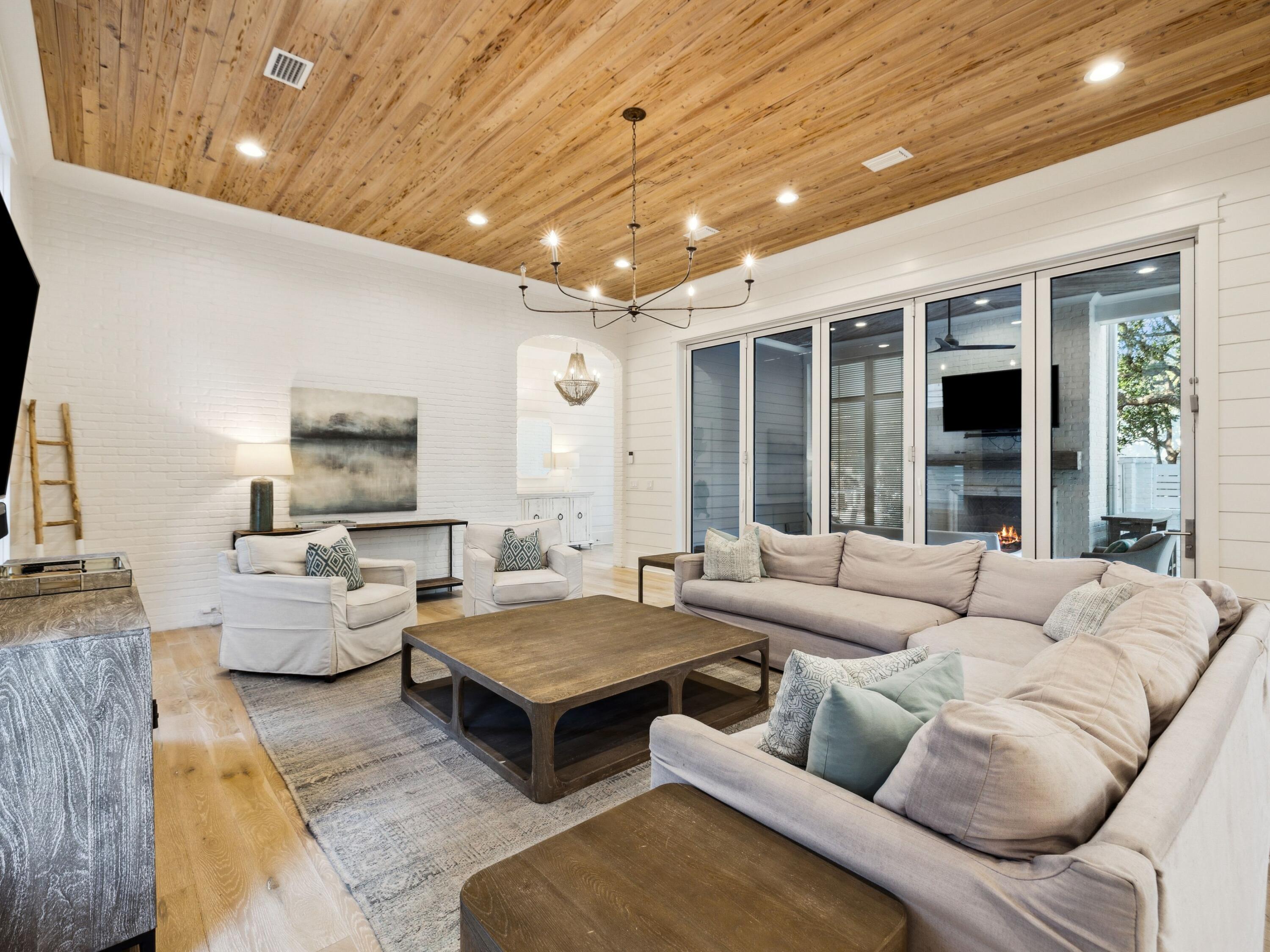 SEAGROVE 3RD ADDN - Residential