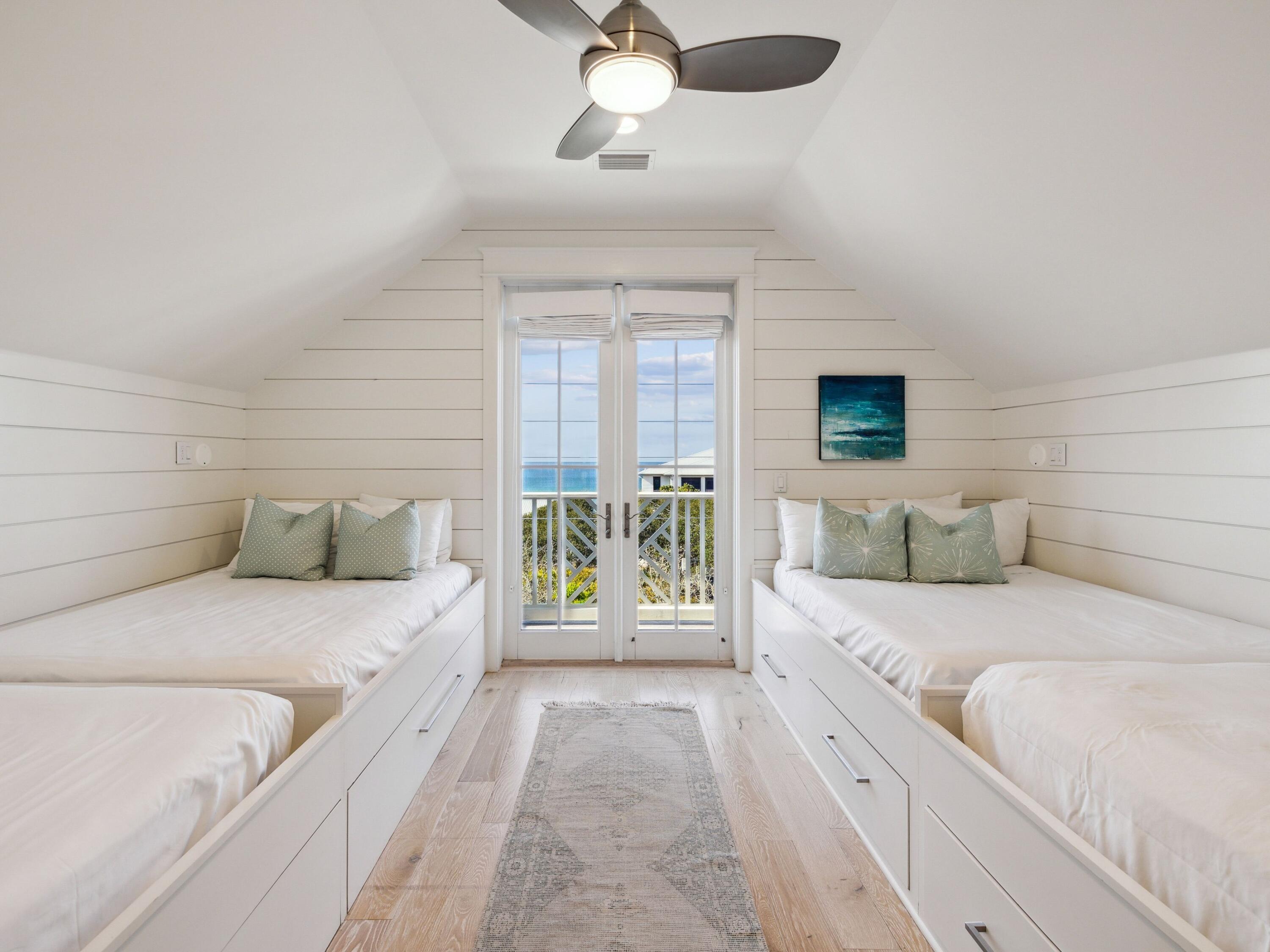 SEAGROVE 3RD ADDN - Residential