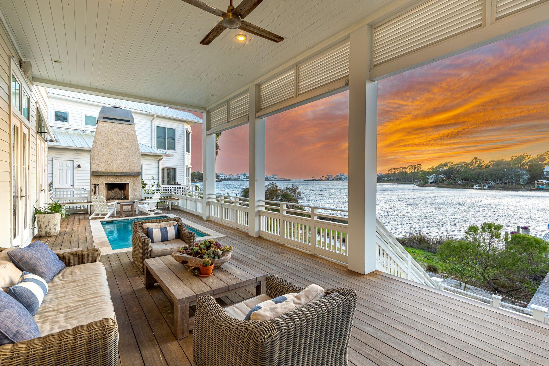 LAKEWOOD POINTE ESTATES - Residential