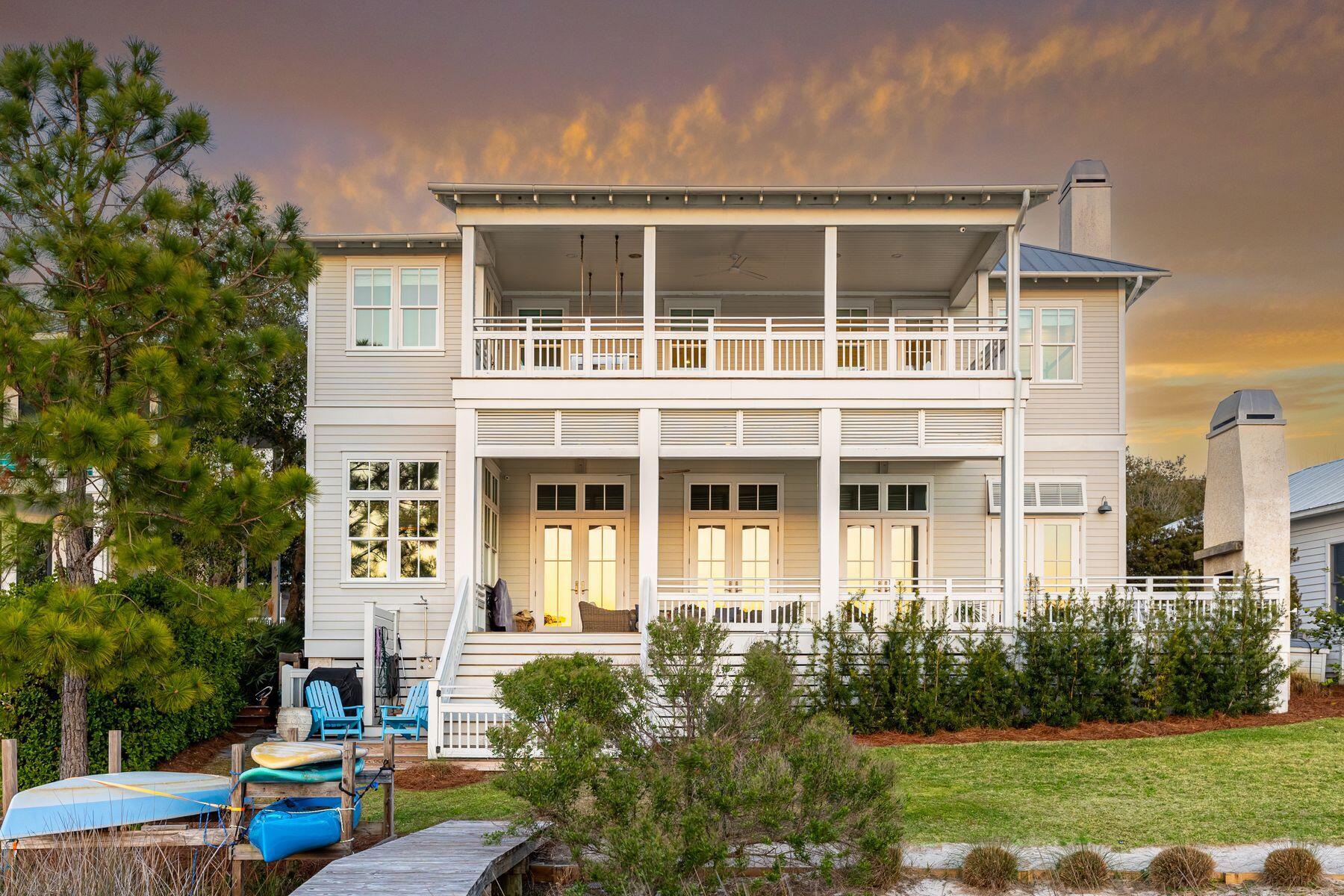 LAKEWOOD POINTE ESTATES - Residential