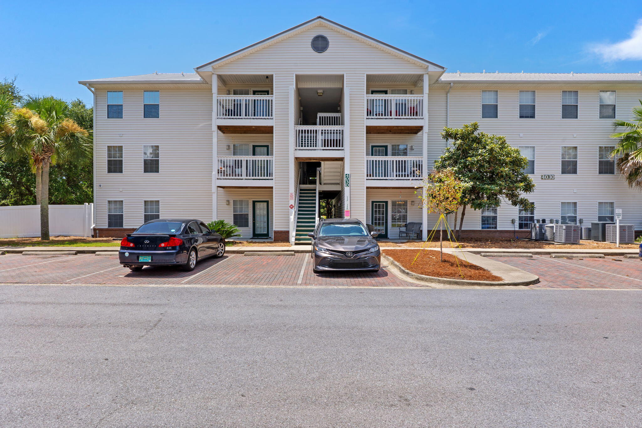 INDIAN LAKE - Residential