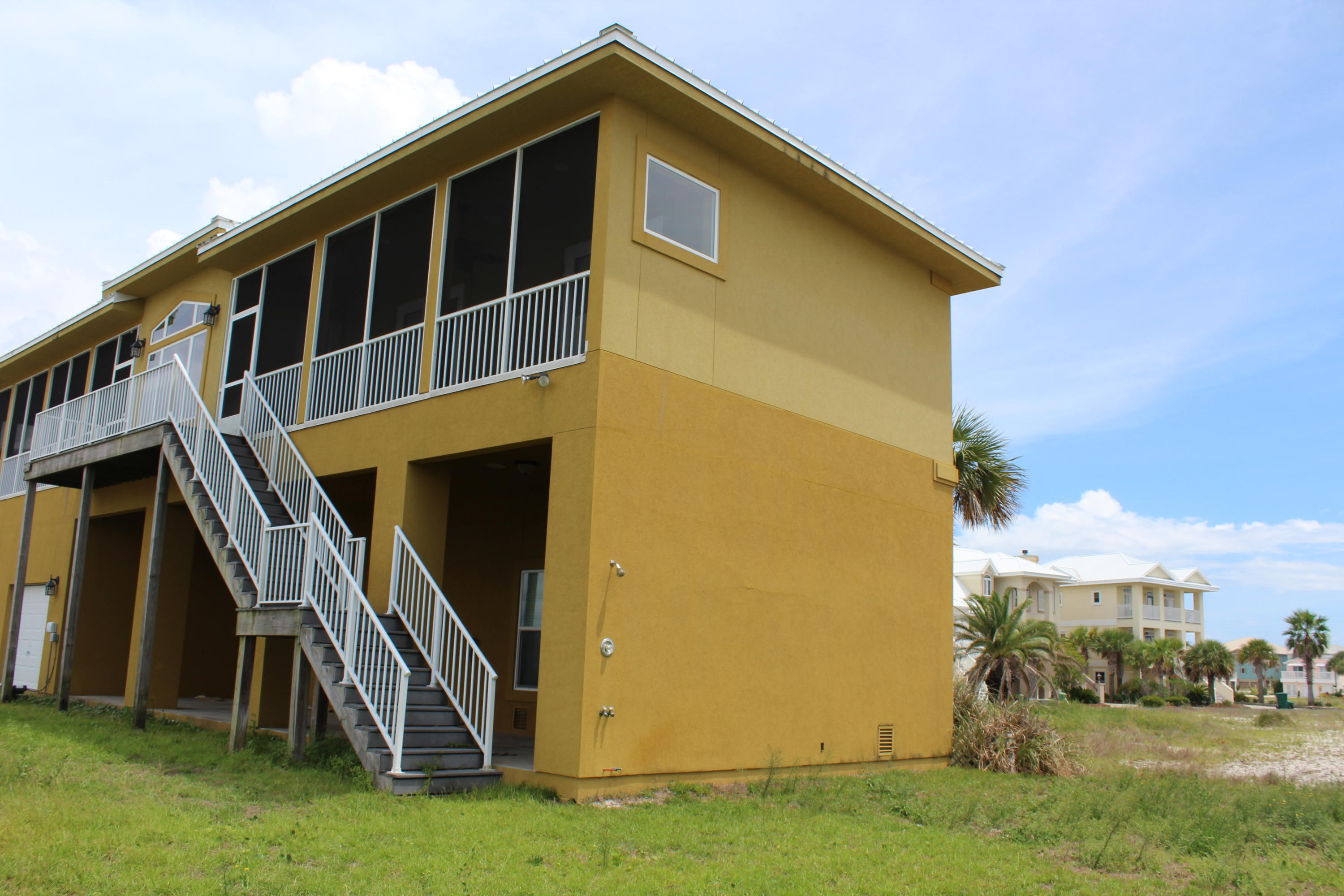 CARIBBEAN ISLES - Residential