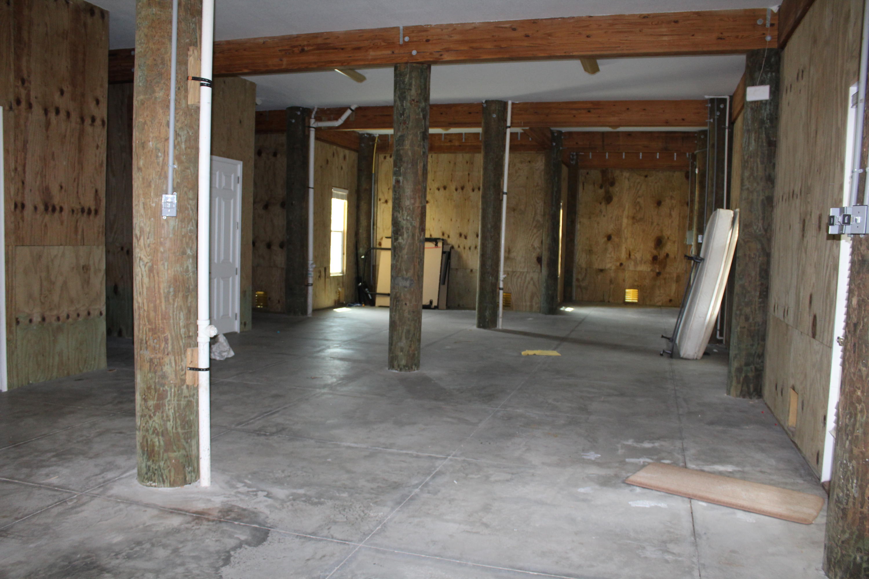 CARIBBEAN ISLES - Residential