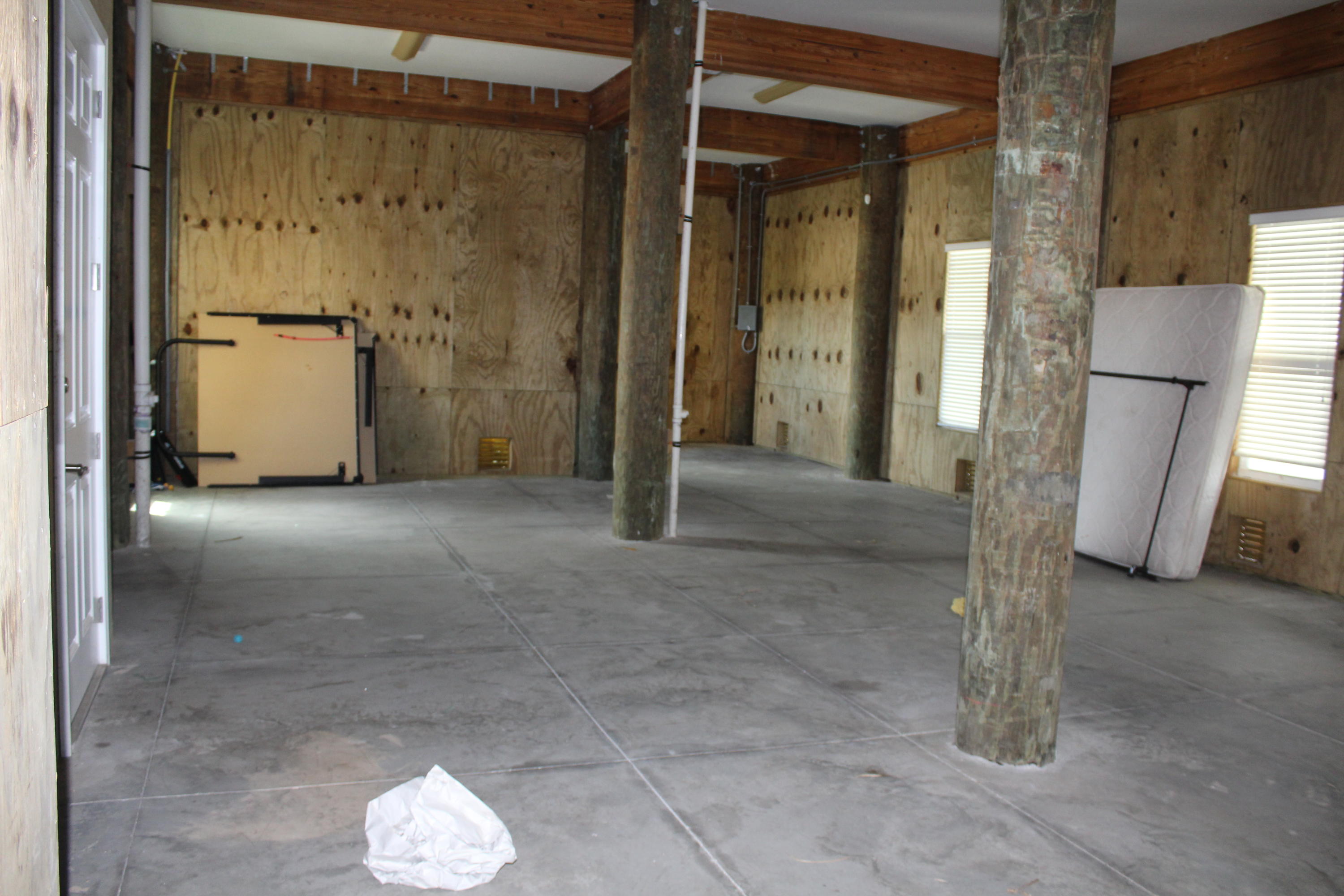 CARIBBEAN ISLES - Residential