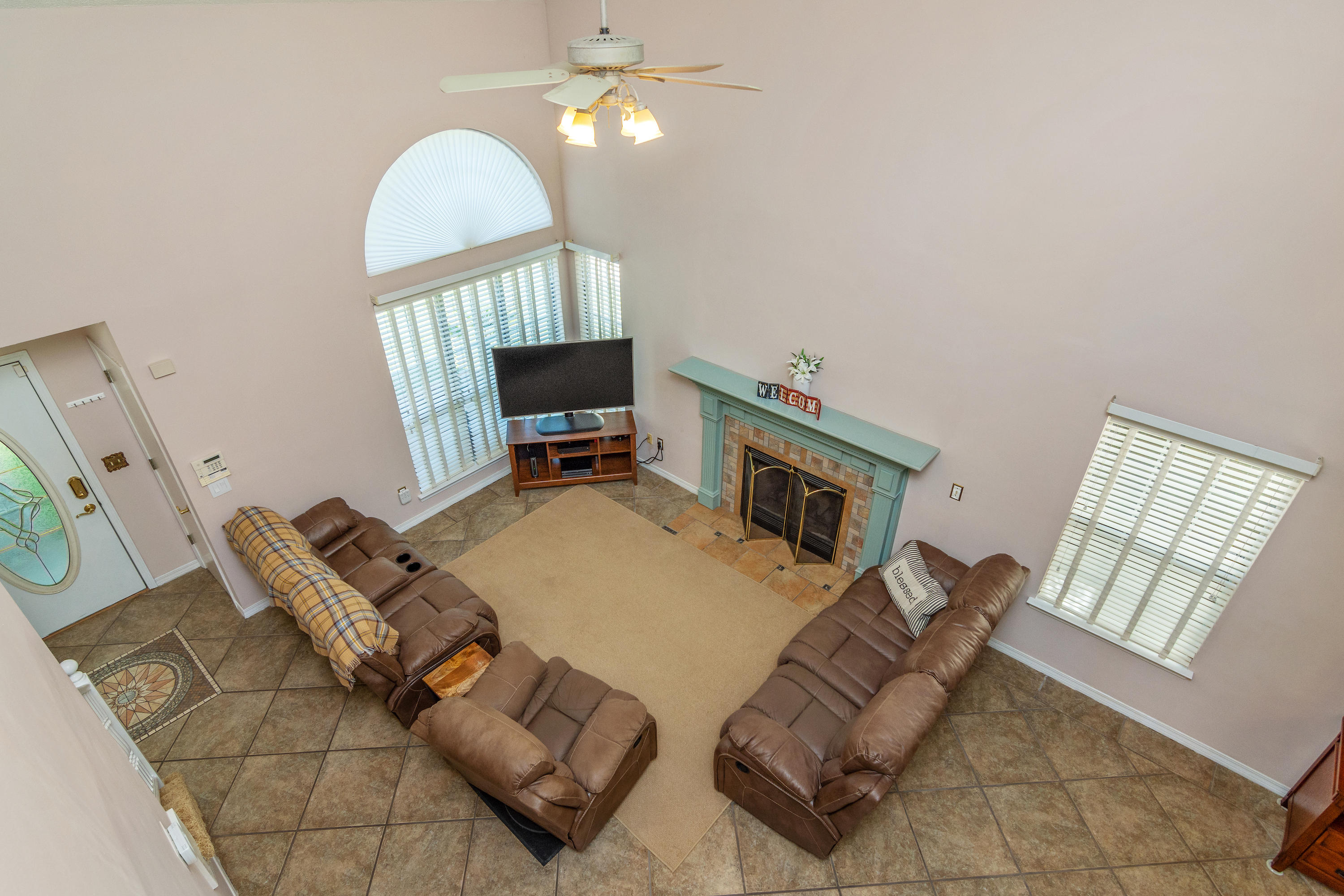 LAKE CHARLESTON - Residential