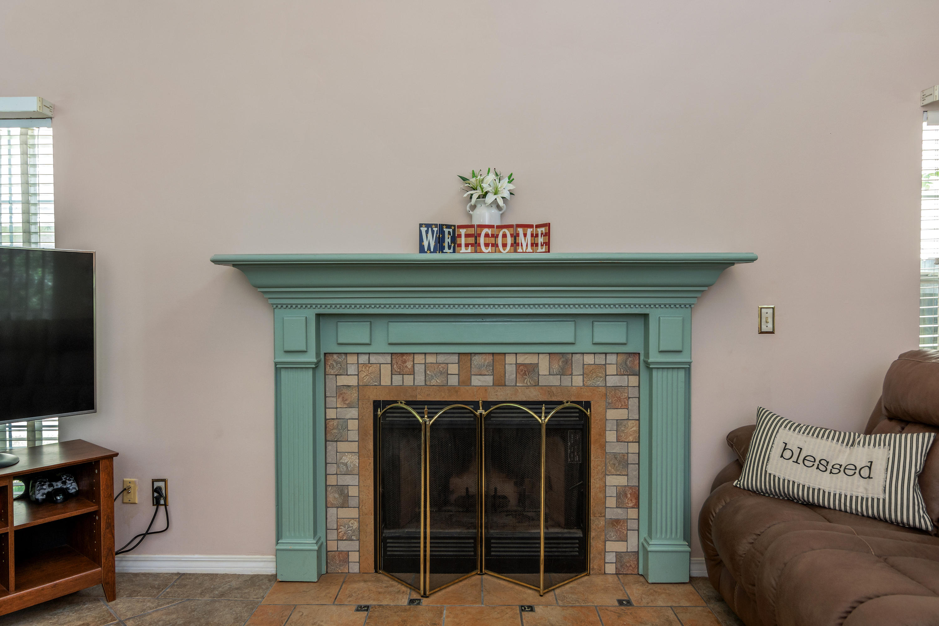 LAKE CHARLESTON - Residential