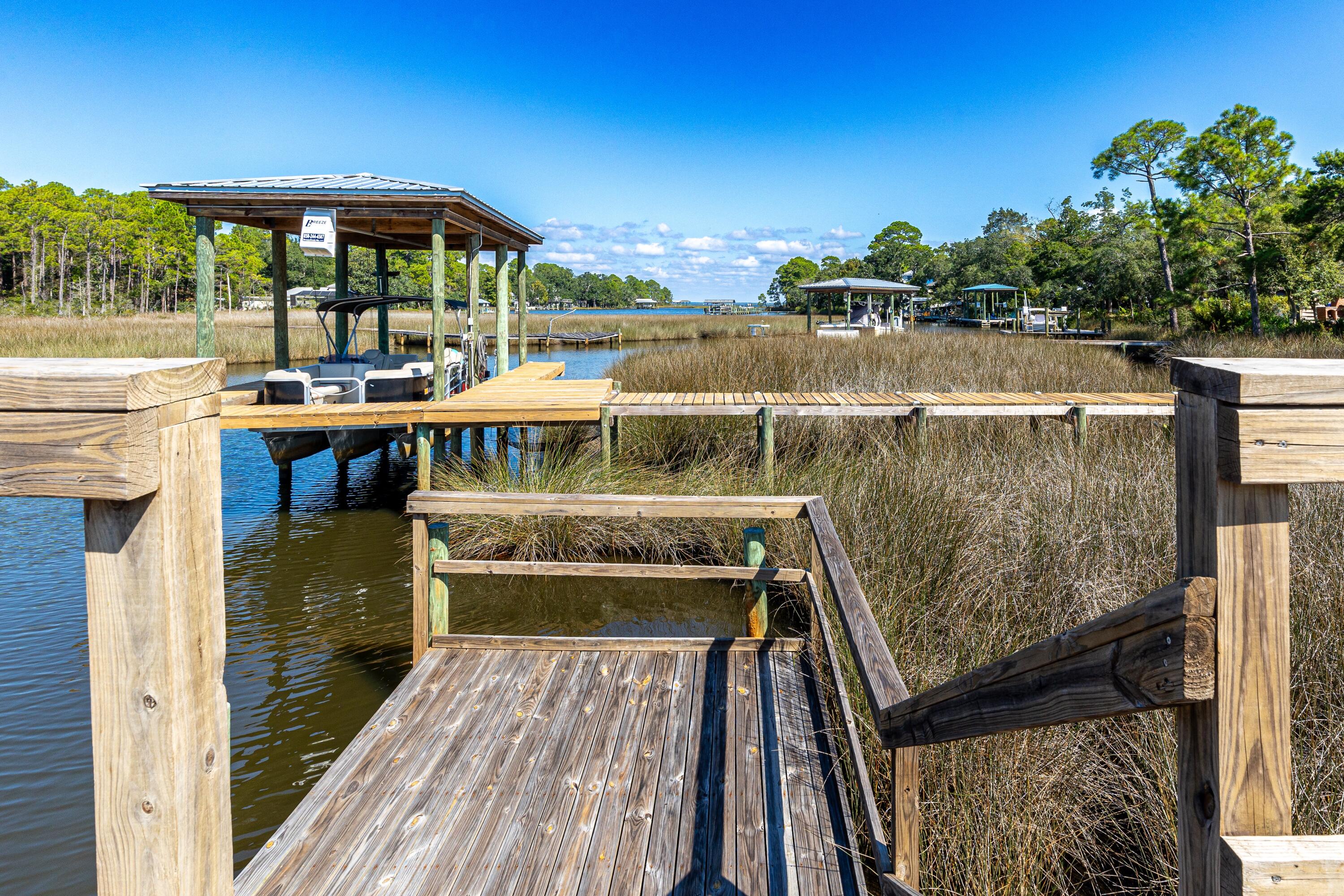 Daxton on the Bay - Residential