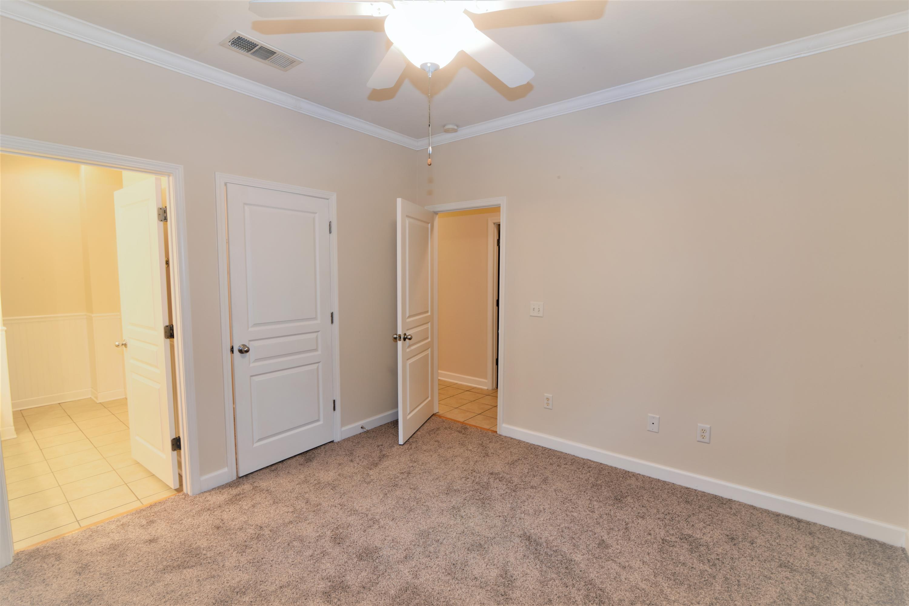 BAYOU FARMS - Residential