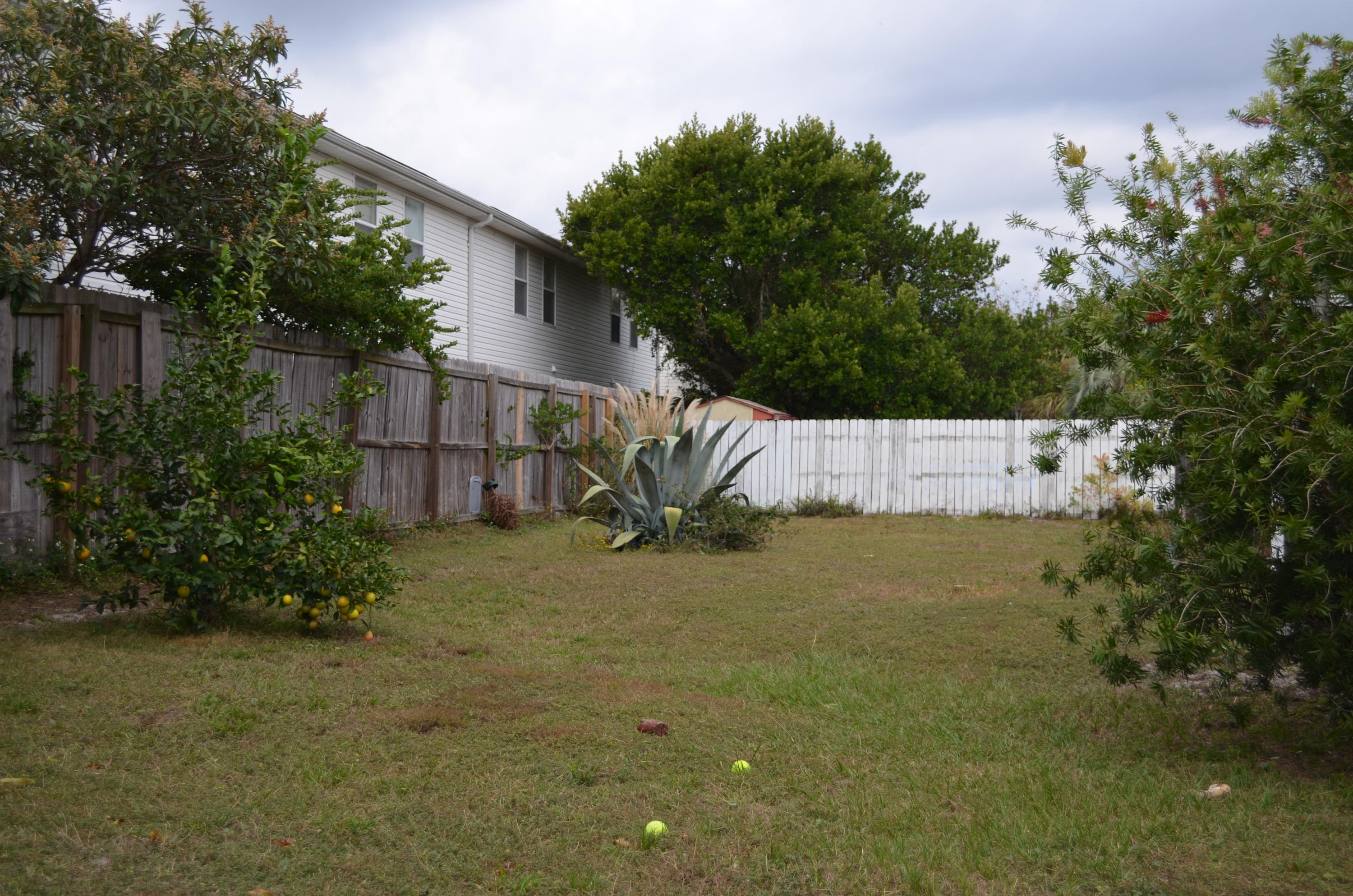 QUIET WOOD - Residential