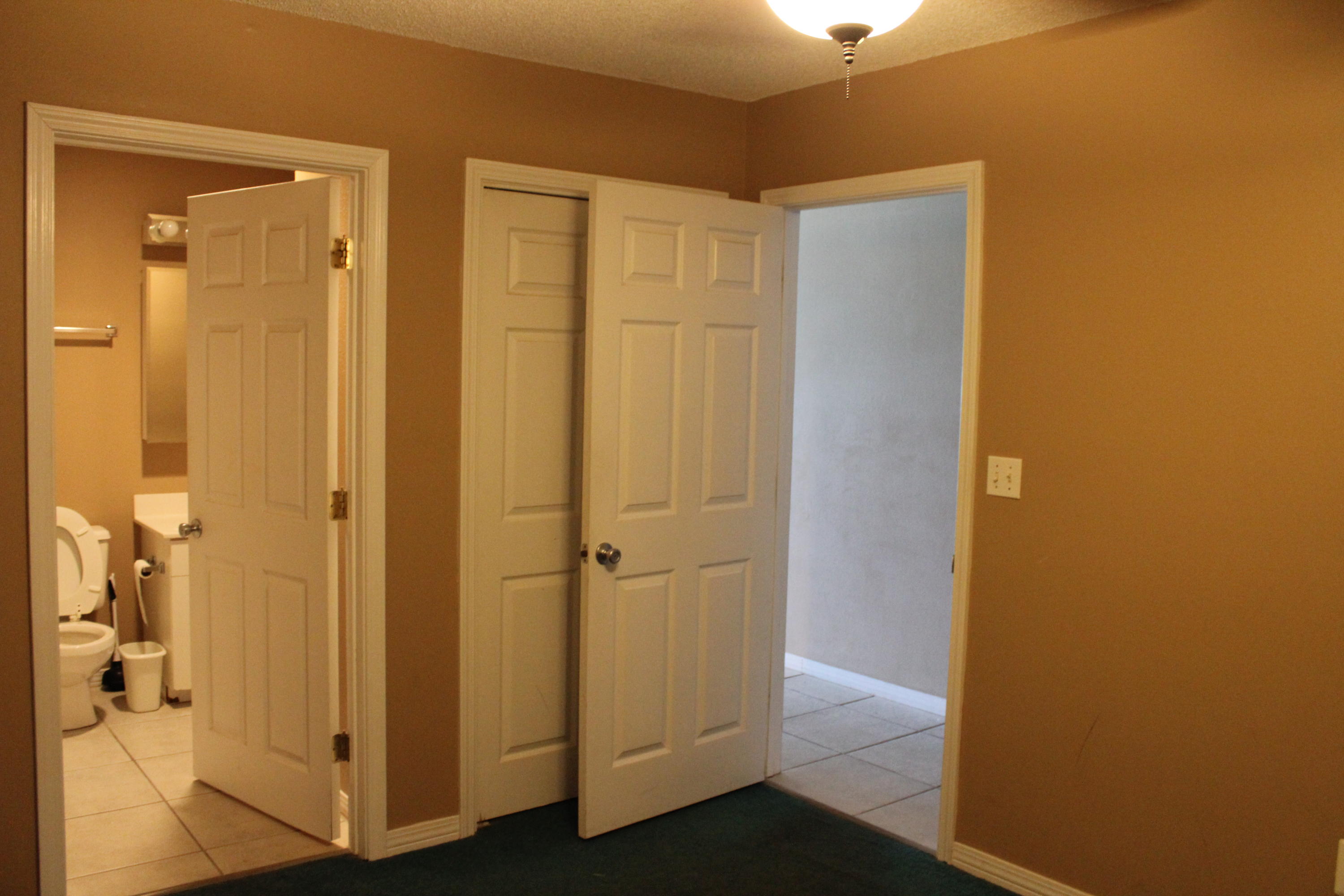 VERANDA CONDO - Residential