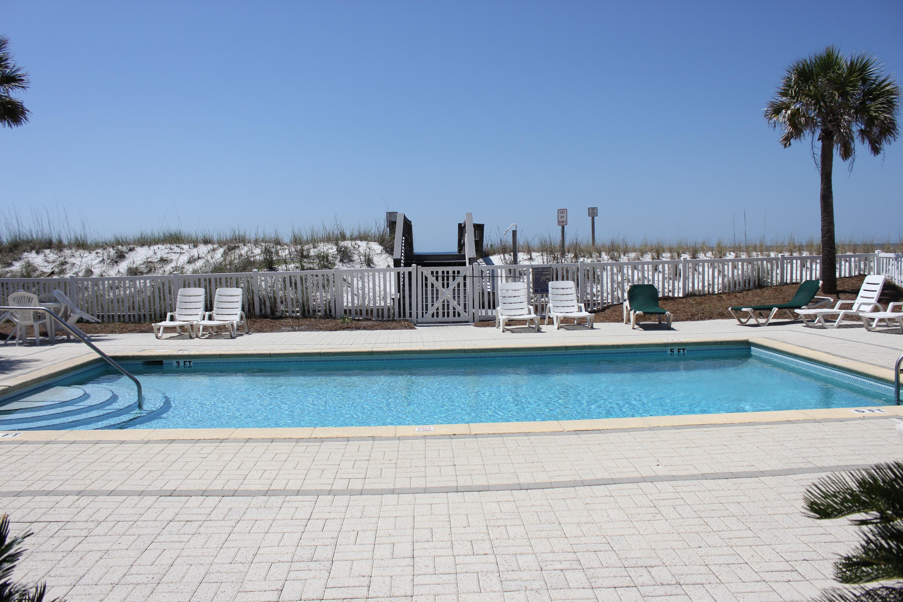 VERANDA CONDO - Residential