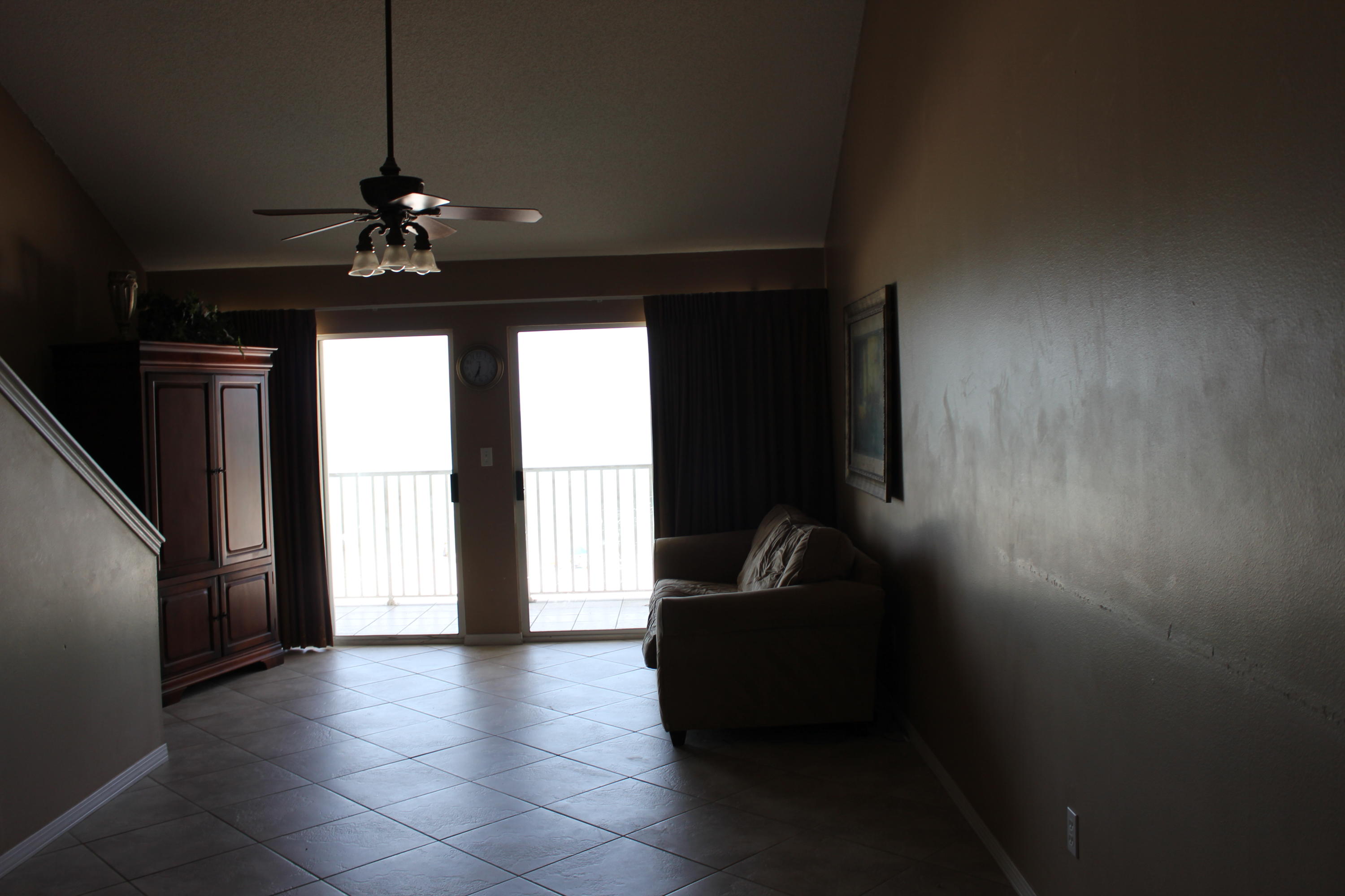 VERANDA CONDO - Residential