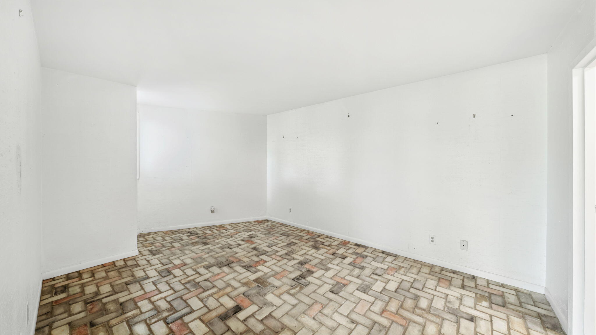 Bay Point Harbour Villas - Residential