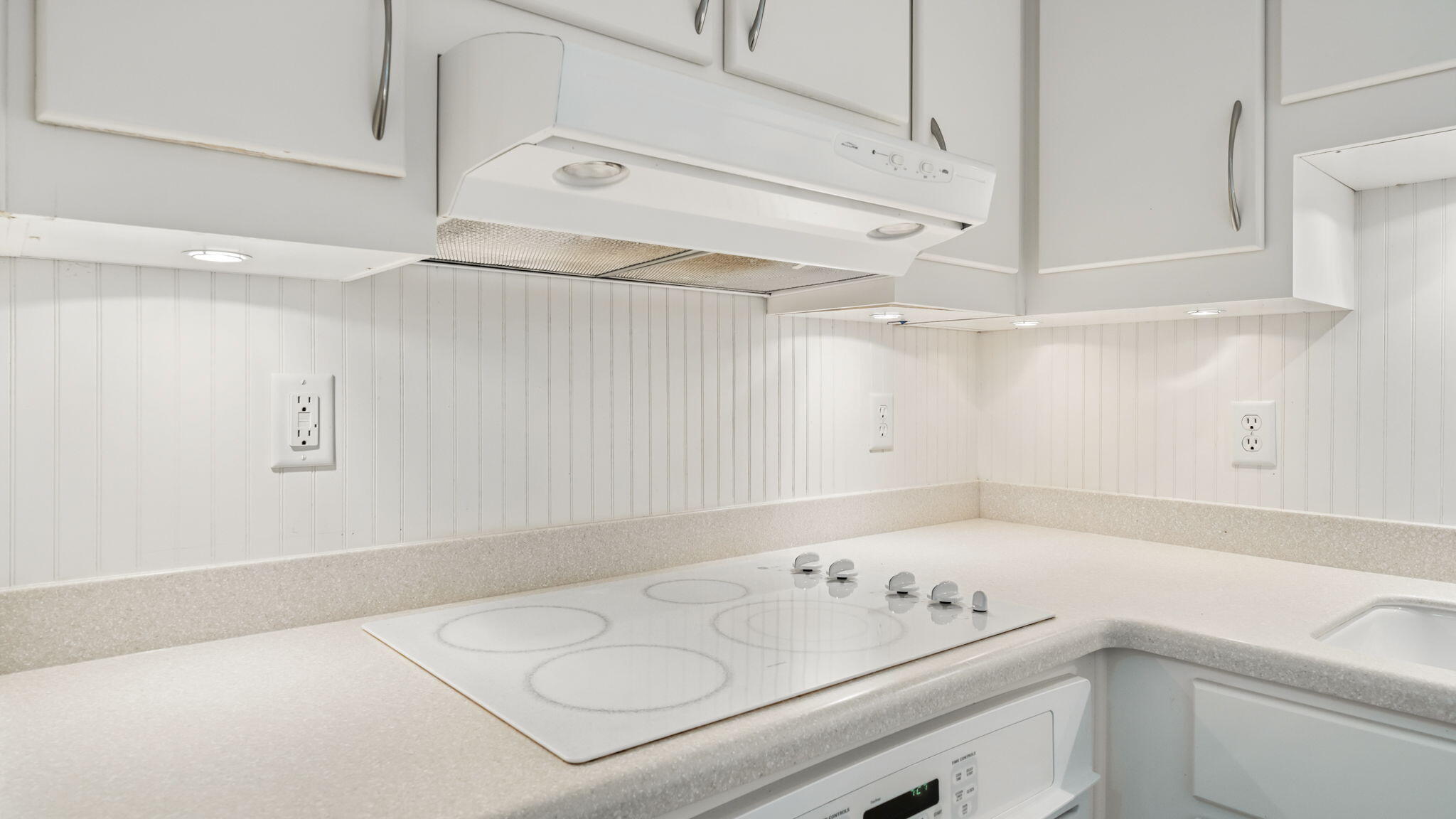 Bay Point Harbour Villas - Residential