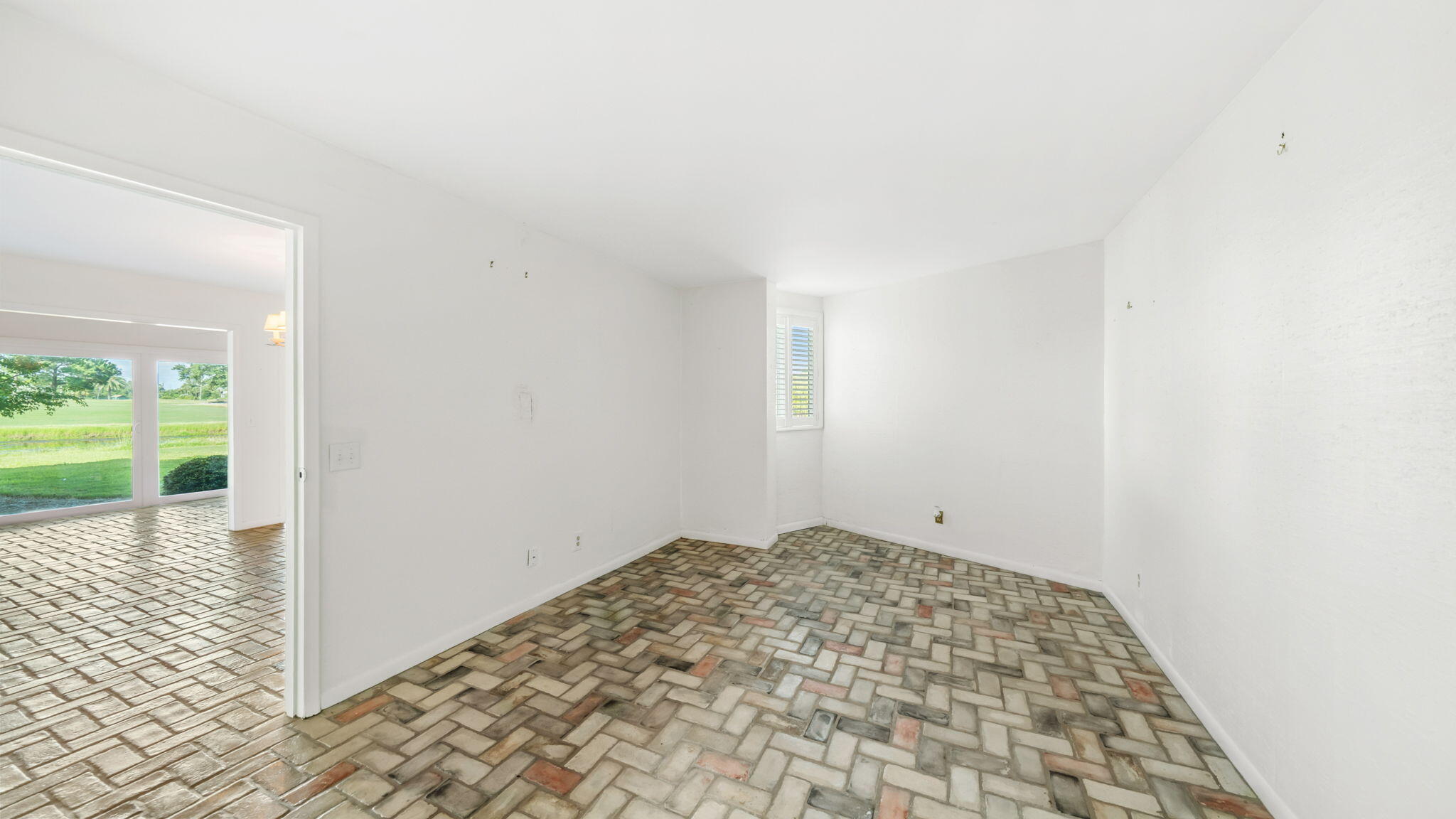 Bay Point Harbour Villas - Residential