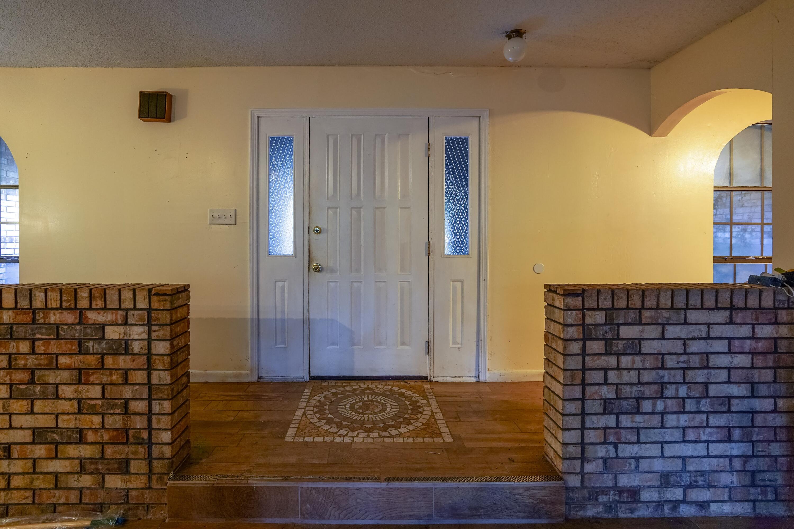 NO RECORDED SUBDIVISION - Residential