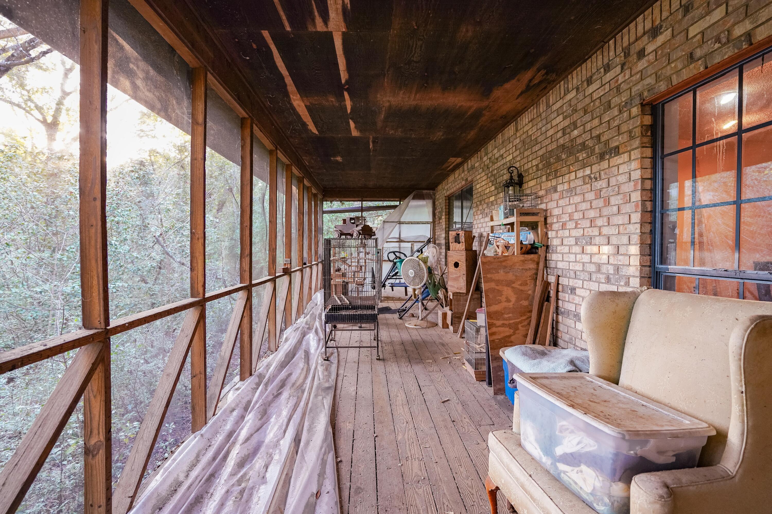 NO RECORDED SUBDIVISION - Residential