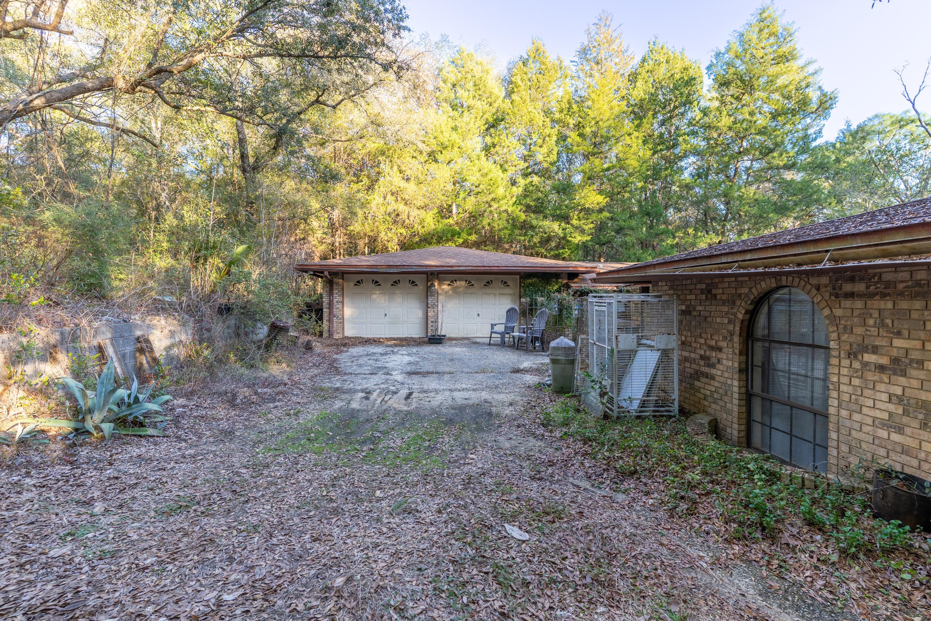 NO RECORDED SUBDIVISION - Residential